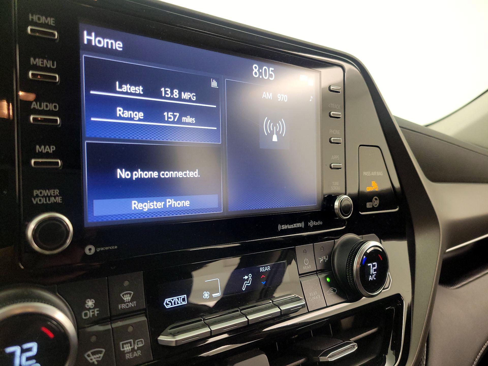 Thumbnail: 2022 Toyota Highlander - 16