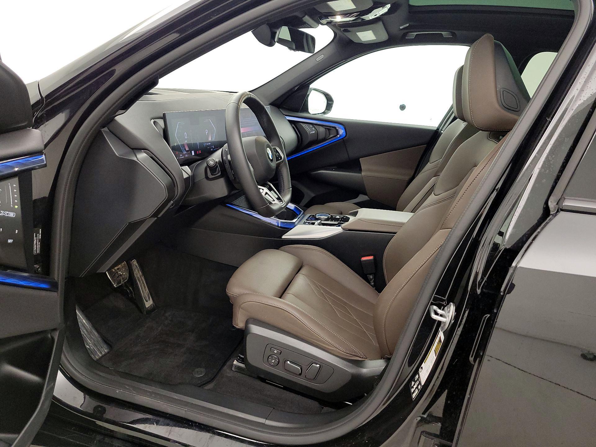 Thumbnail: 2025 BMW X3 - 11