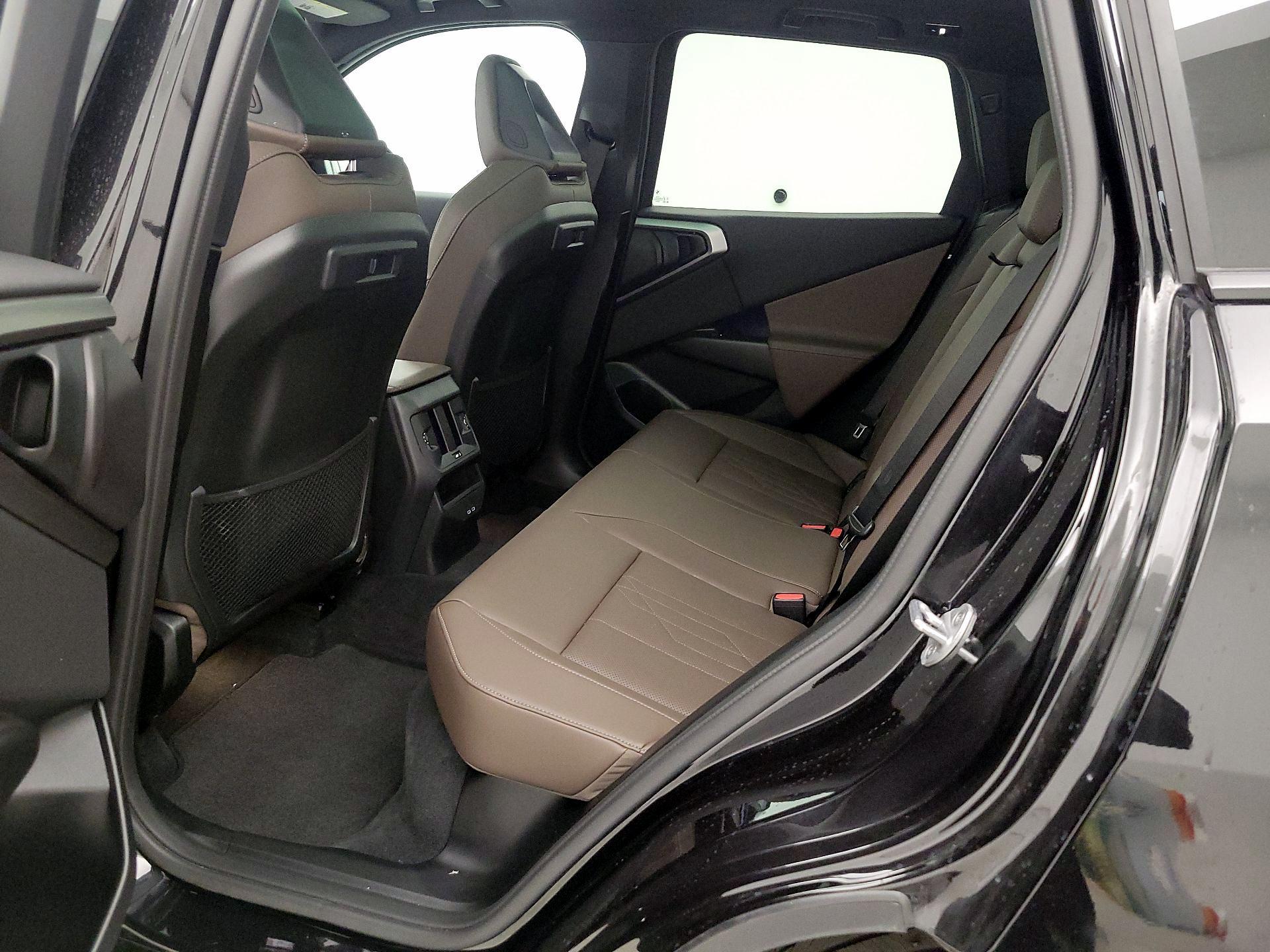 Thumbnail: 2025 BMW X3 - 20