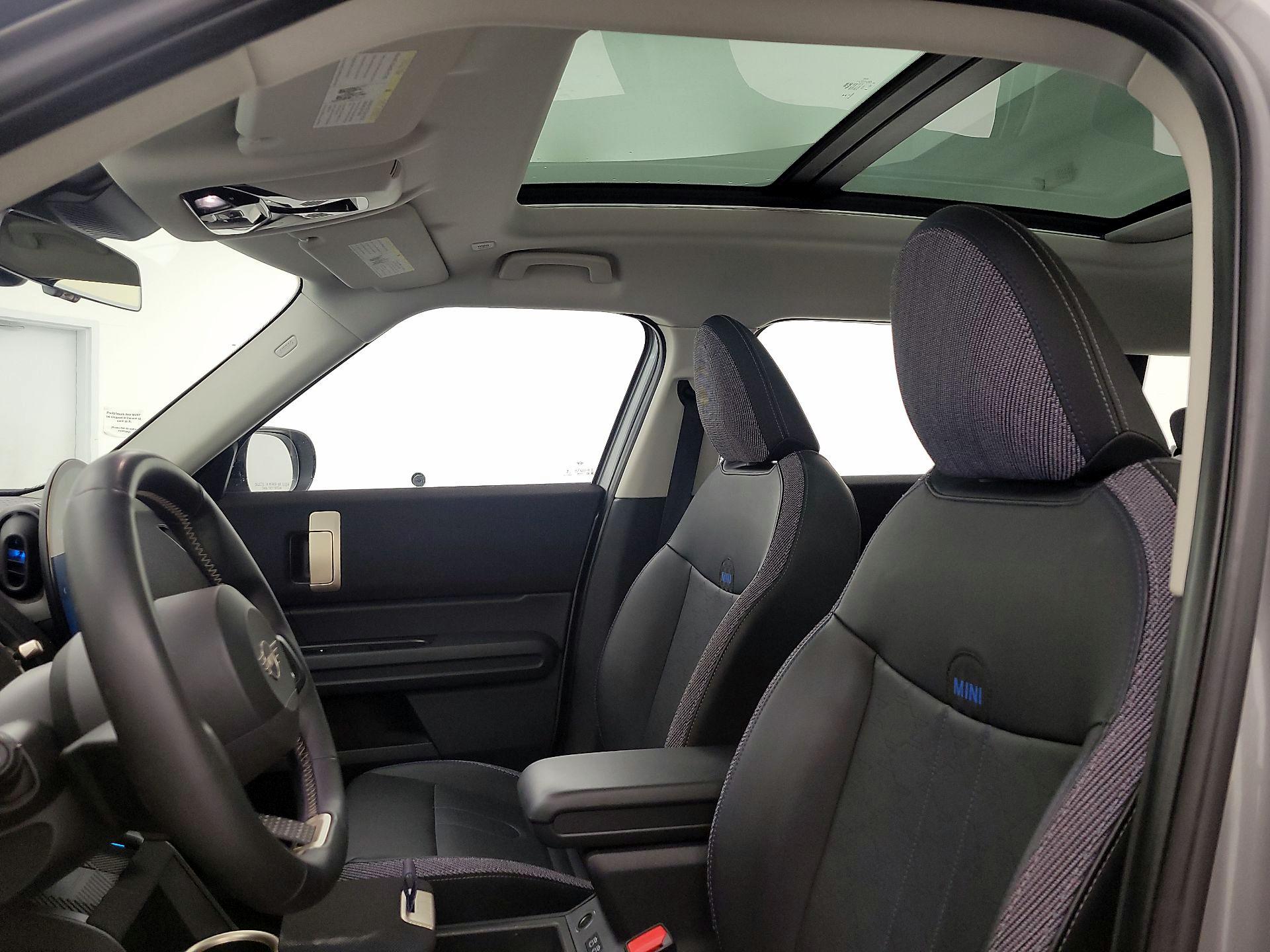 Thumbnail: 2025 MINI Cooper Countryman - 18