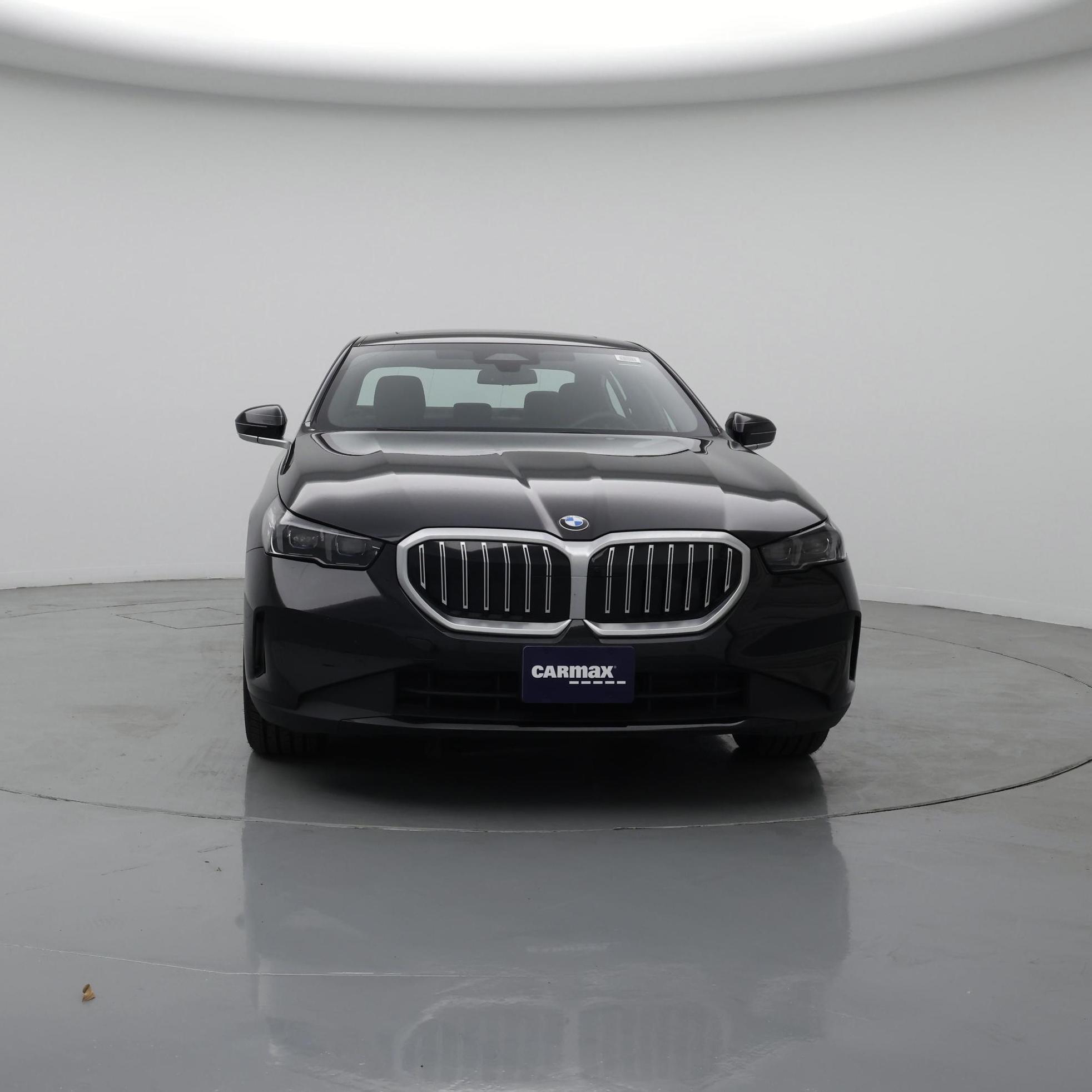 Thumbnail: 2025 BMW 5 Series - 5