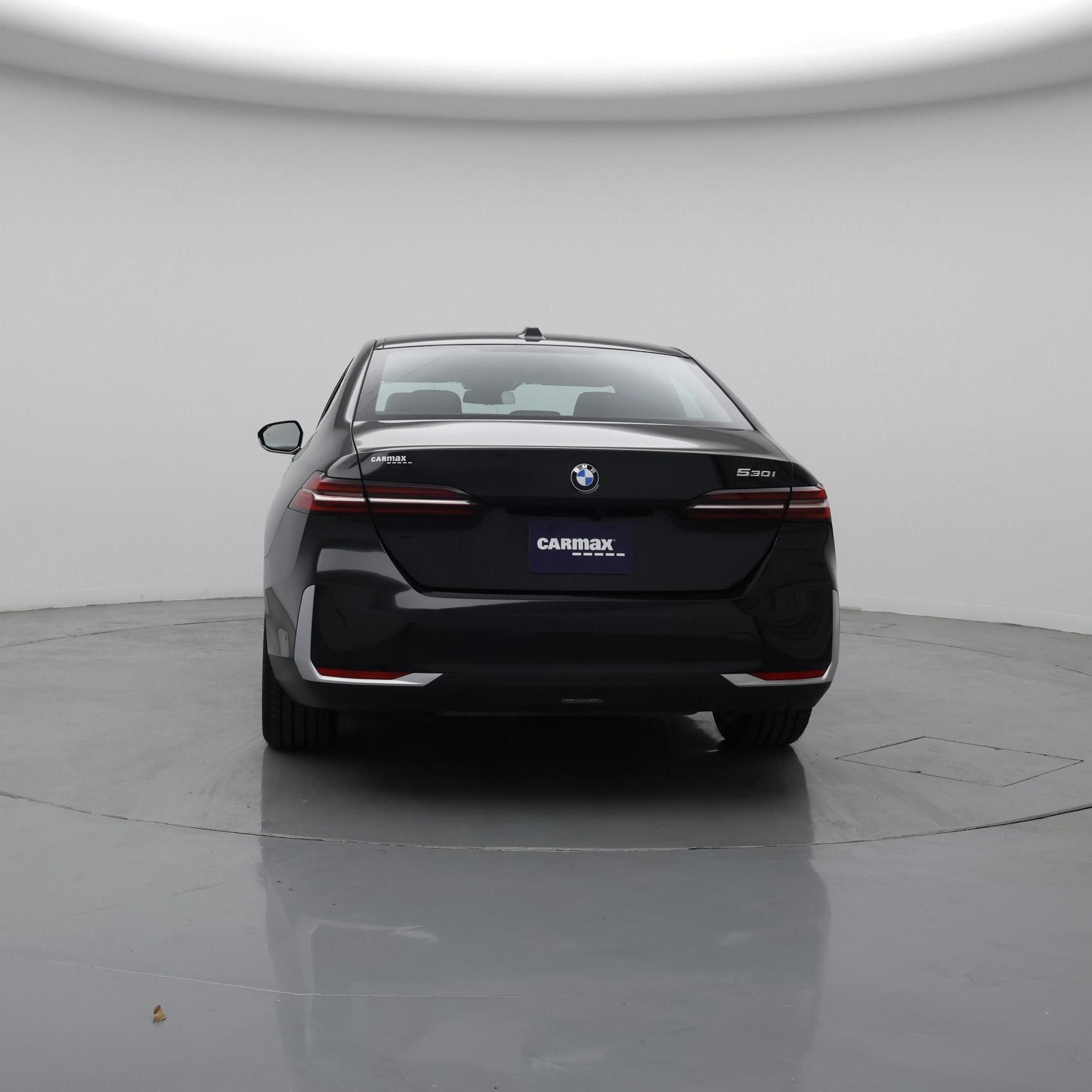 Thumbnail: 2025 BMW 5 Series - 6