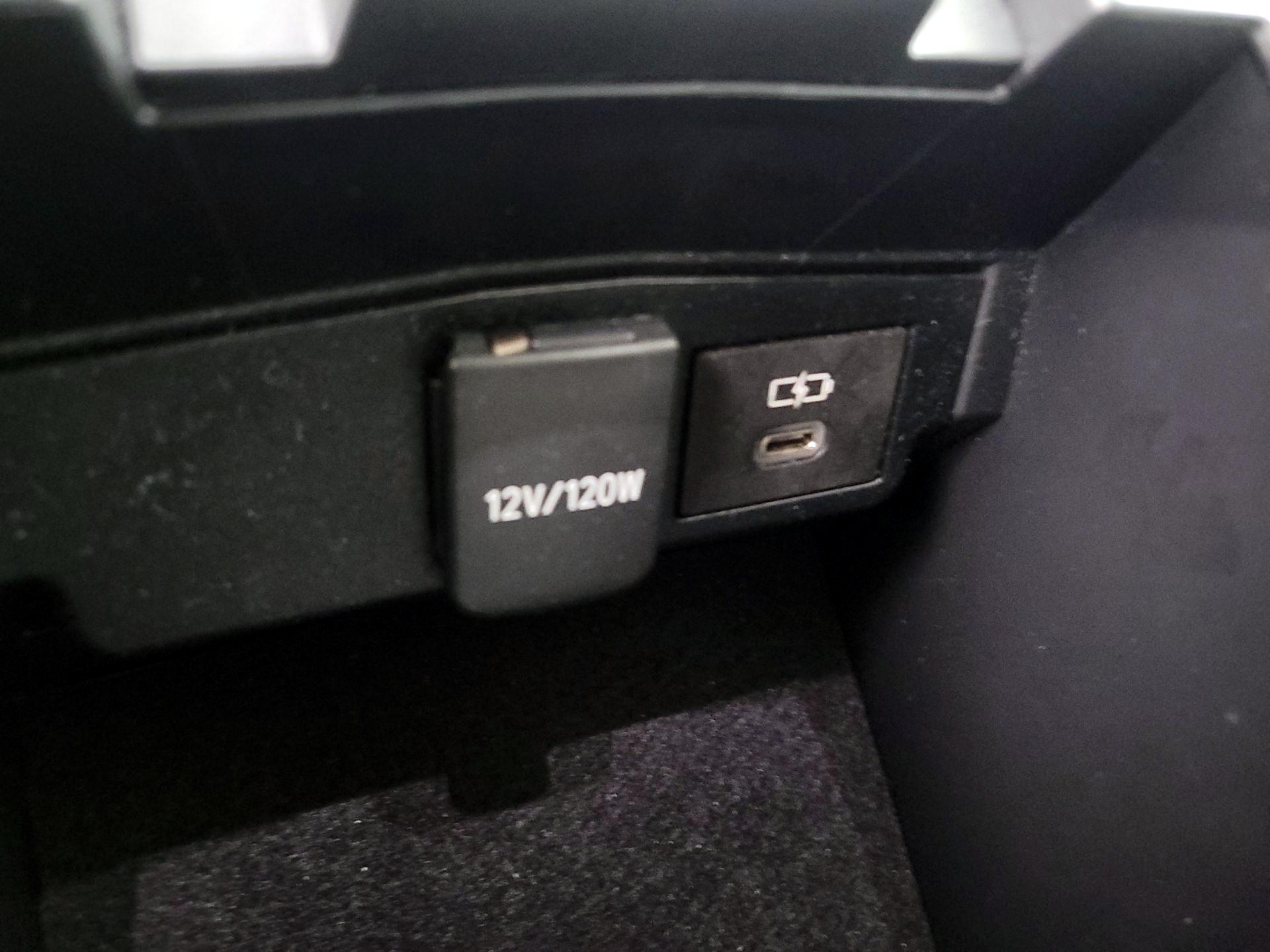 Thumbnail: 2024 Toyota Corolla - 18