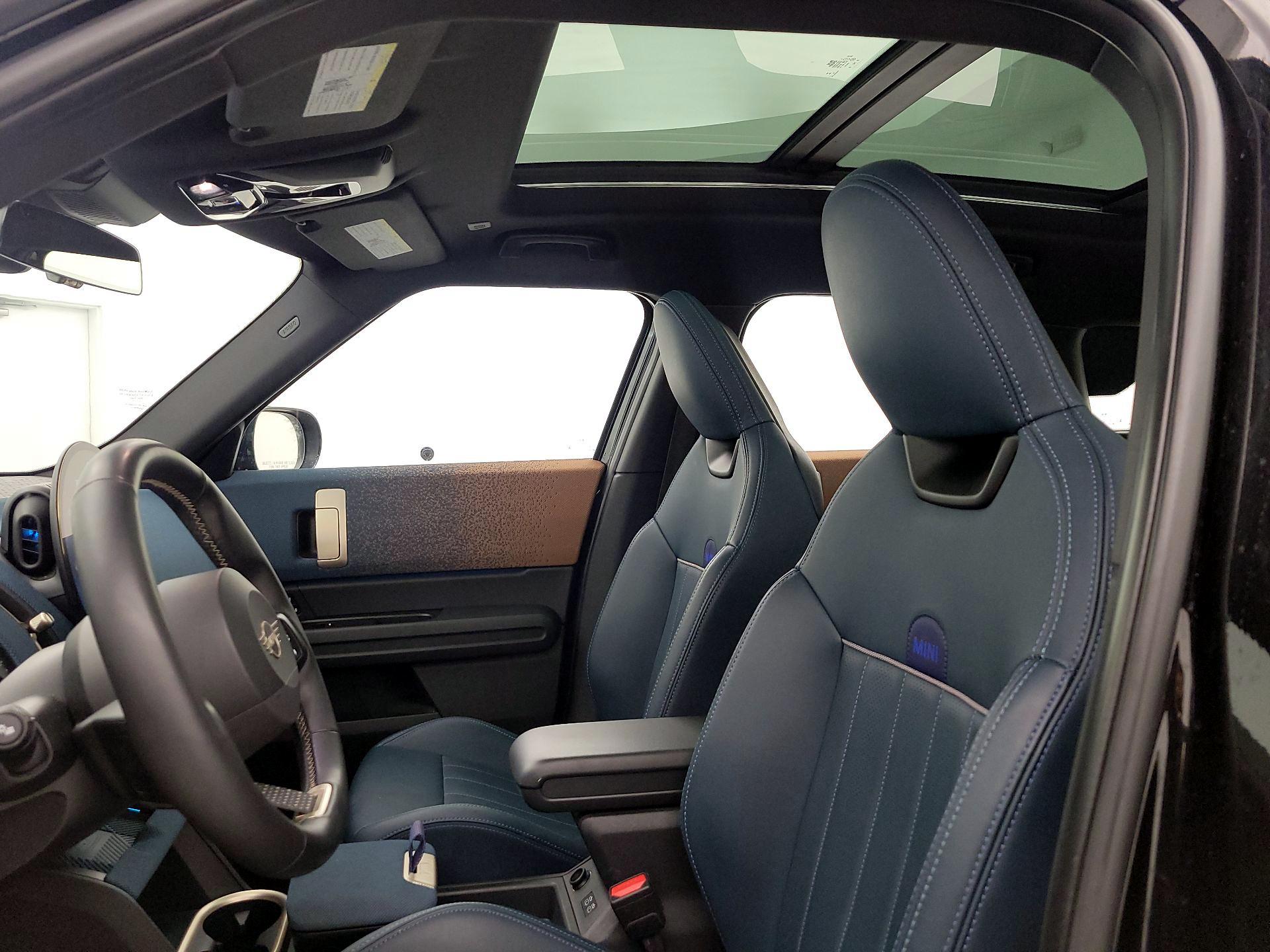 Thumbnail: 2025 MINI Cooper Countryman - 18