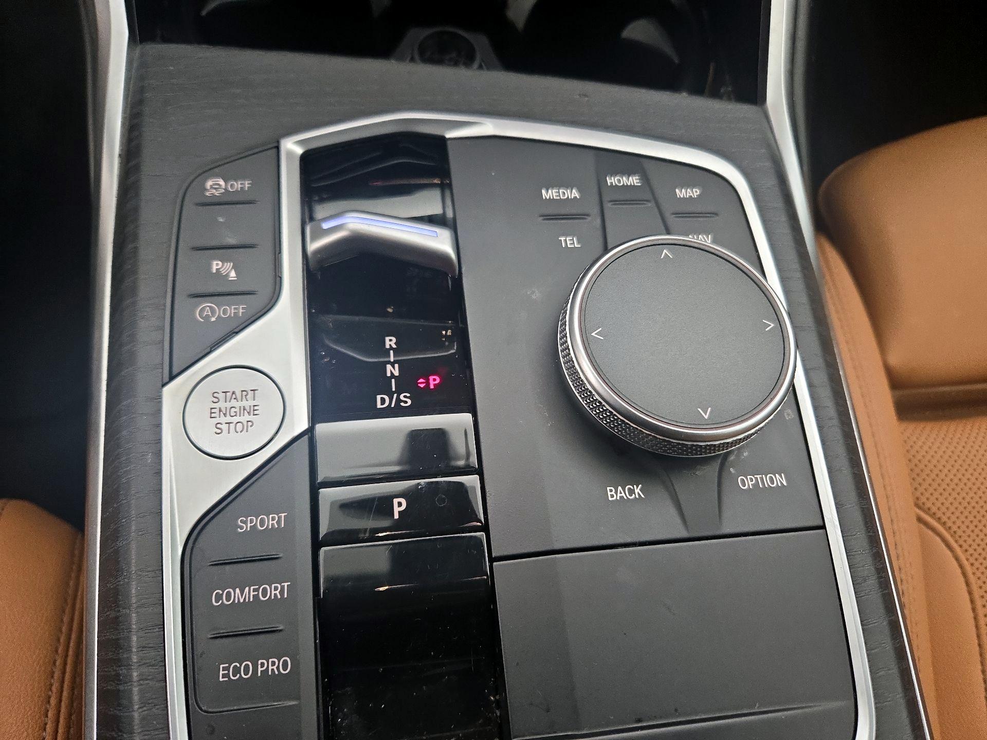 Thumbnail: 2025 BMW 4 Series - 18