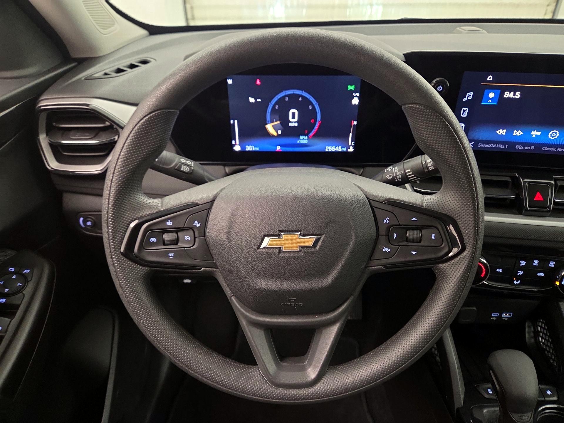 Thumbnail: 2025 Chevrolet TrailBlazer - 10