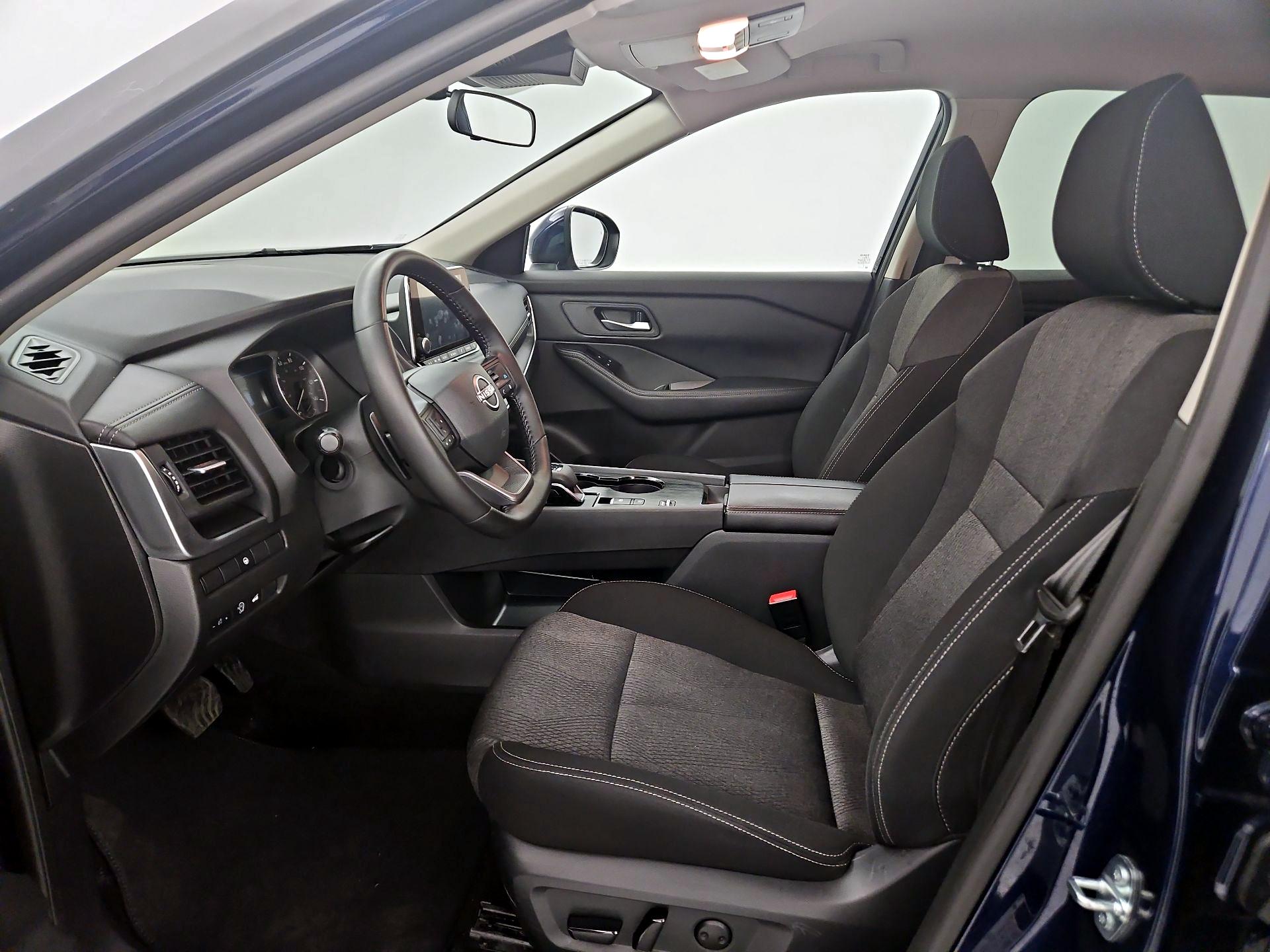 Thumbnail: 2025 Nissan Rogue - 11