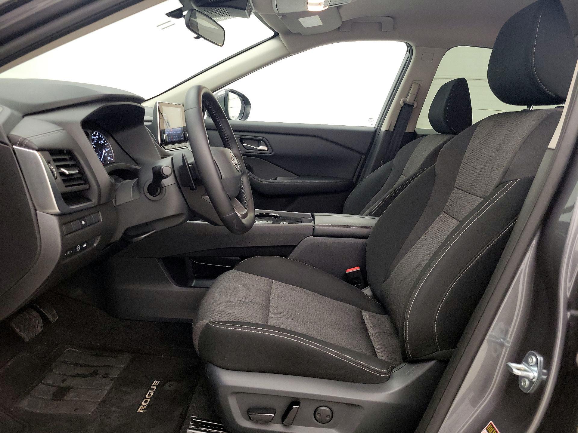 Thumbnail: 2025 Nissan Rogue - 11