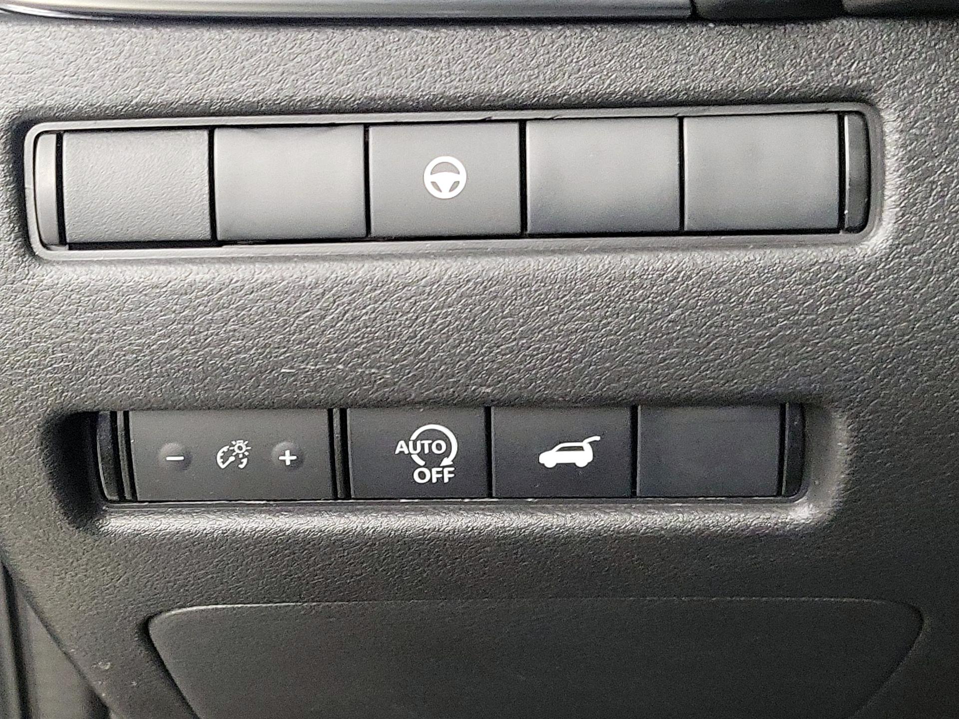 Thumbnail: 2025 Nissan Rogue - 13