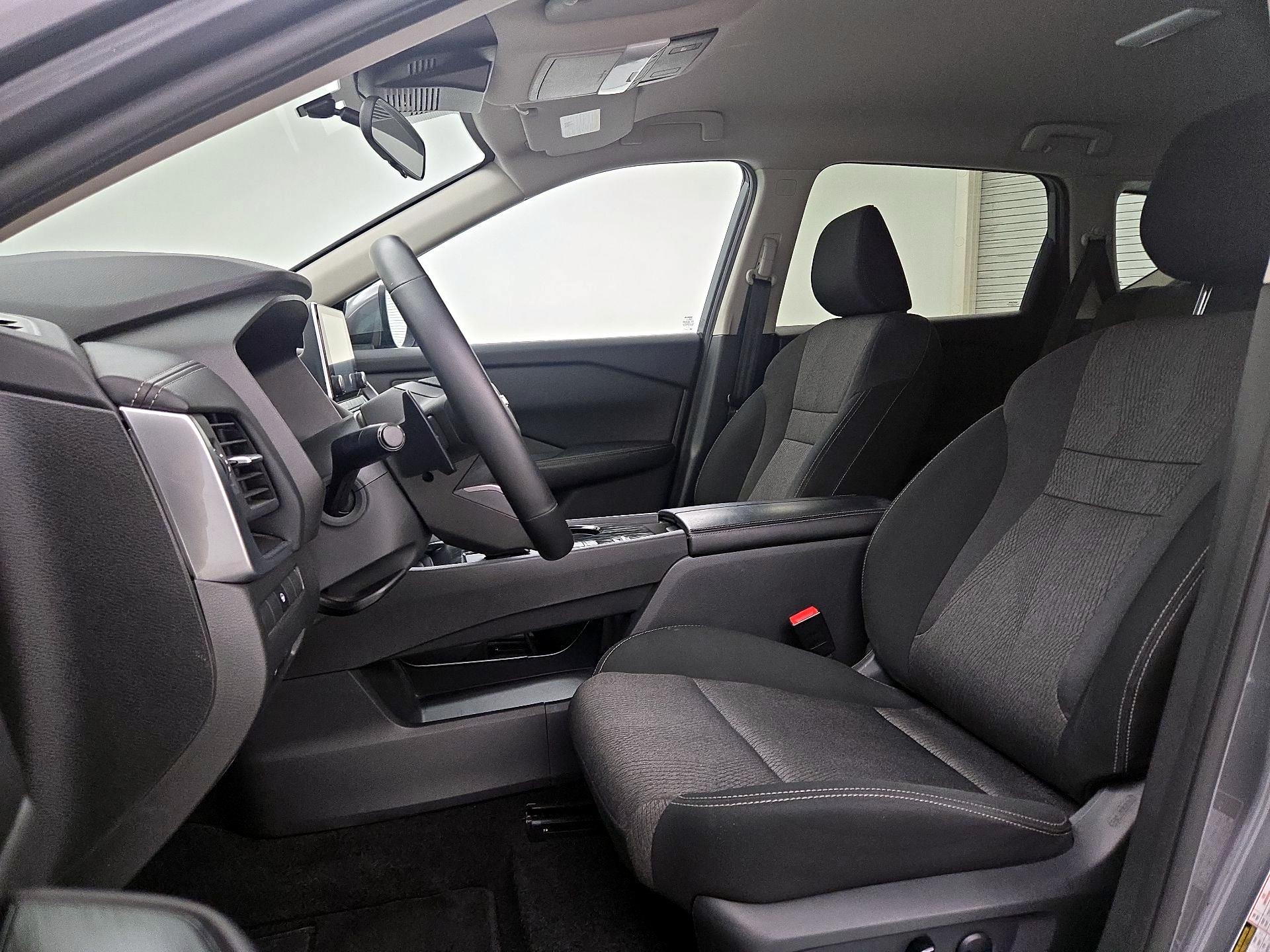 Thumbnail: 2025 Nissan Rogue - 11