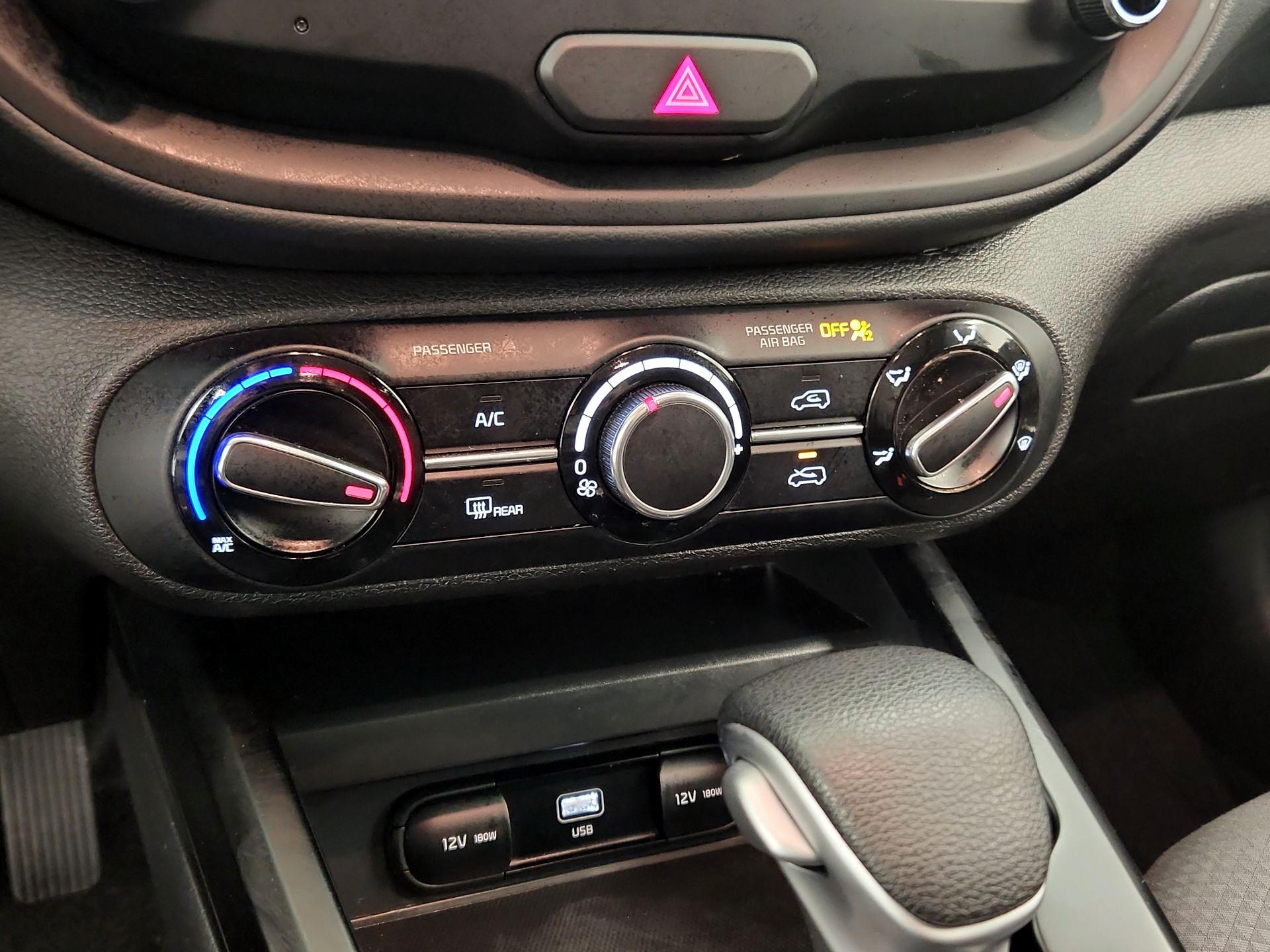 Thumbnail: 2025 Kia Soul - 16