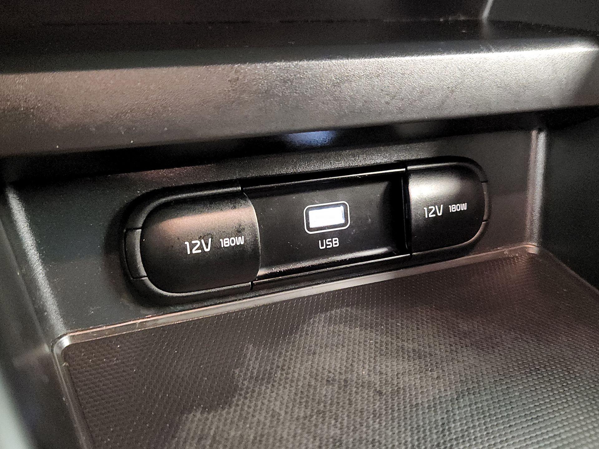 Thumbnail: 2025 Kia Soul - 18