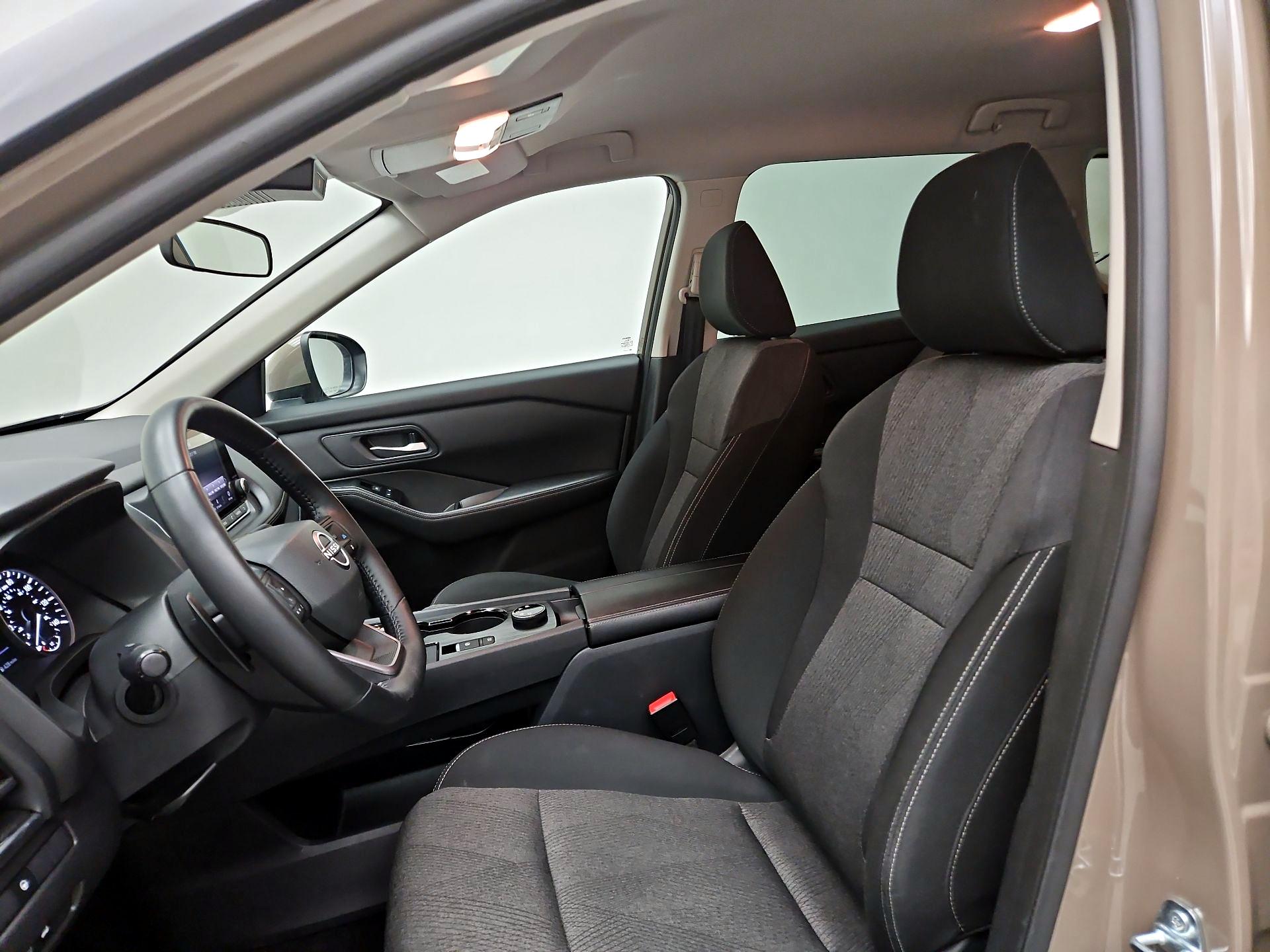 Thumbnail: 2025 Nissan Rogue - 11