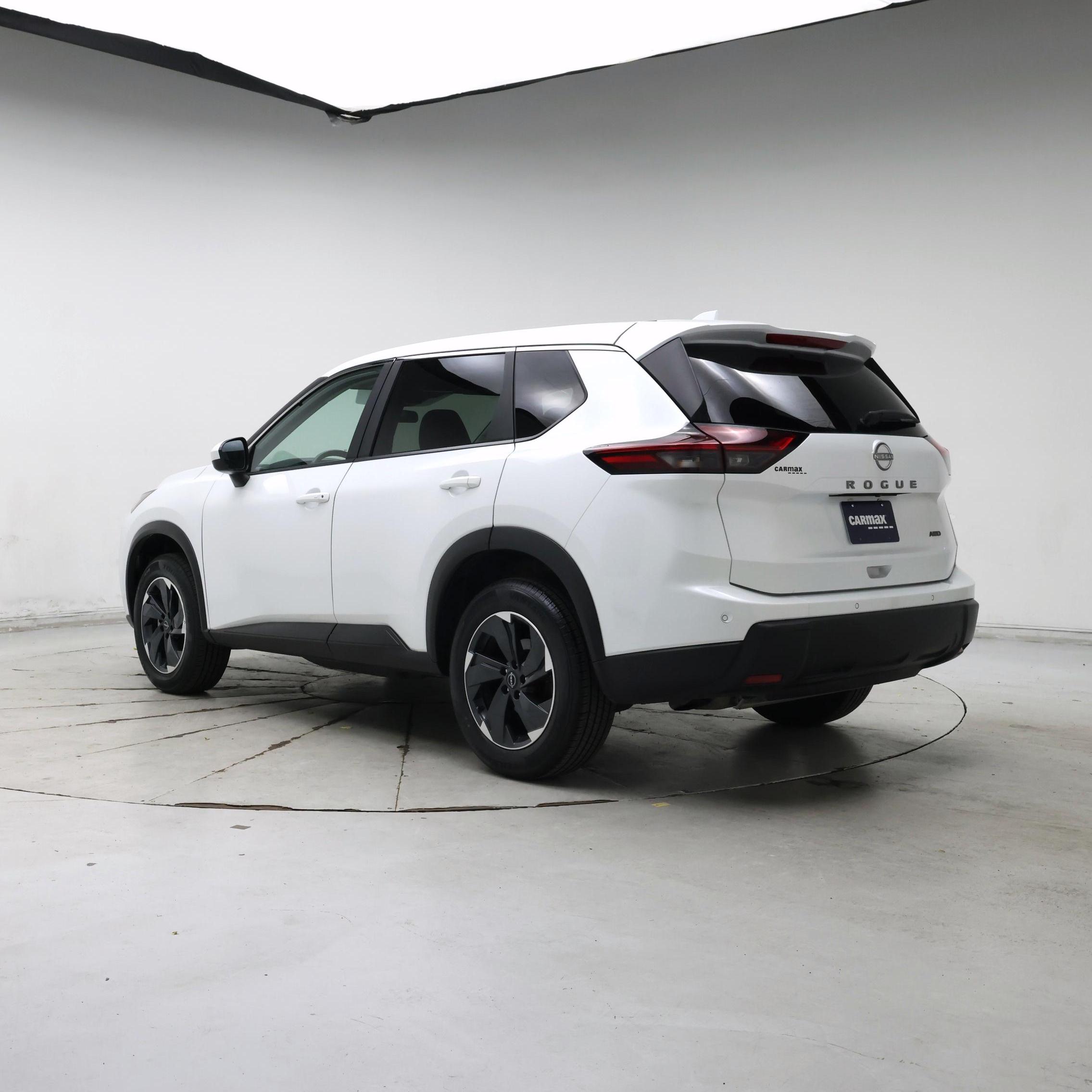 Thumbnail: 2025 Nissan Rogue - 2