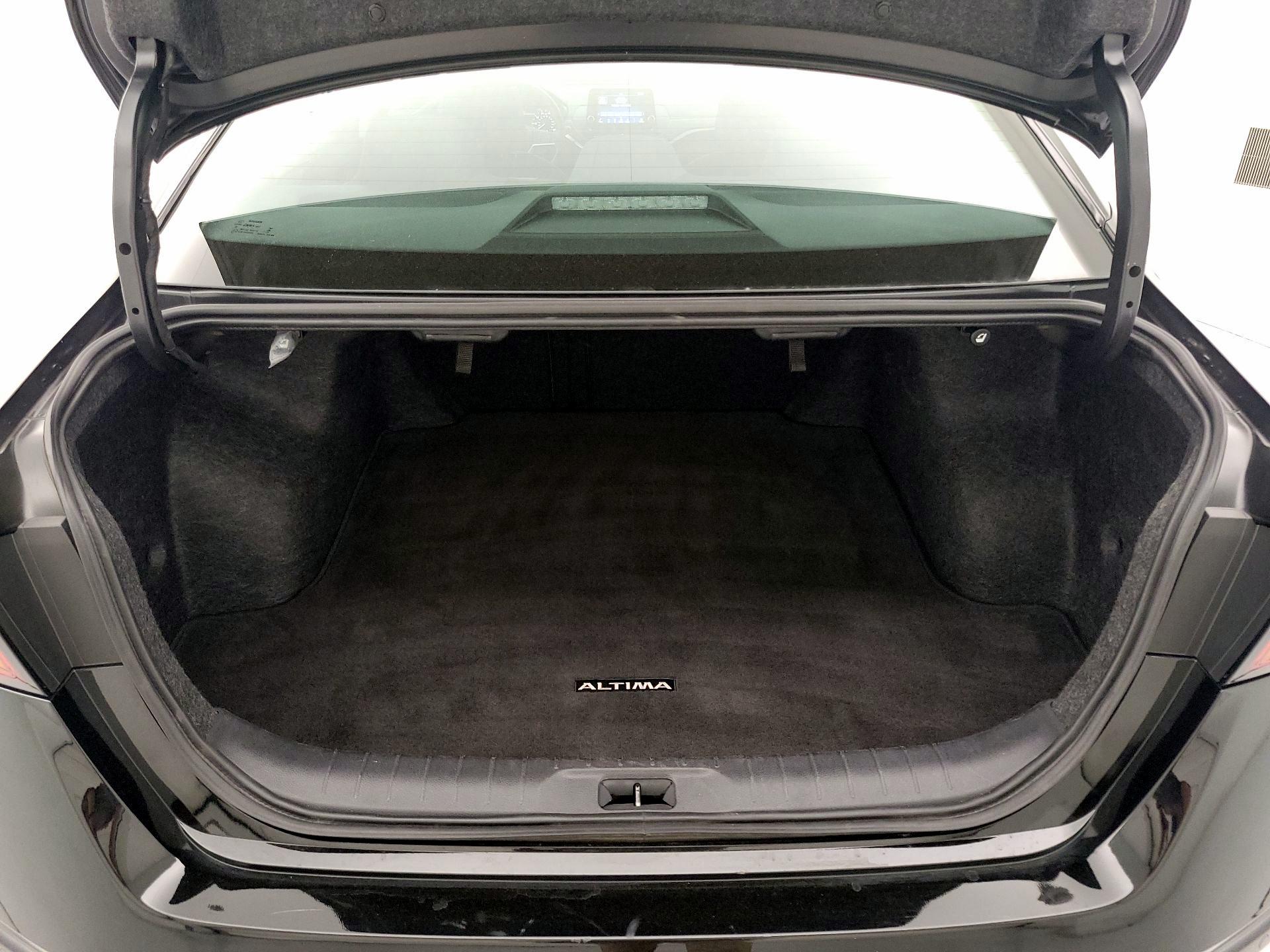 Thumbnail: 2025 Nissan Altima - 20