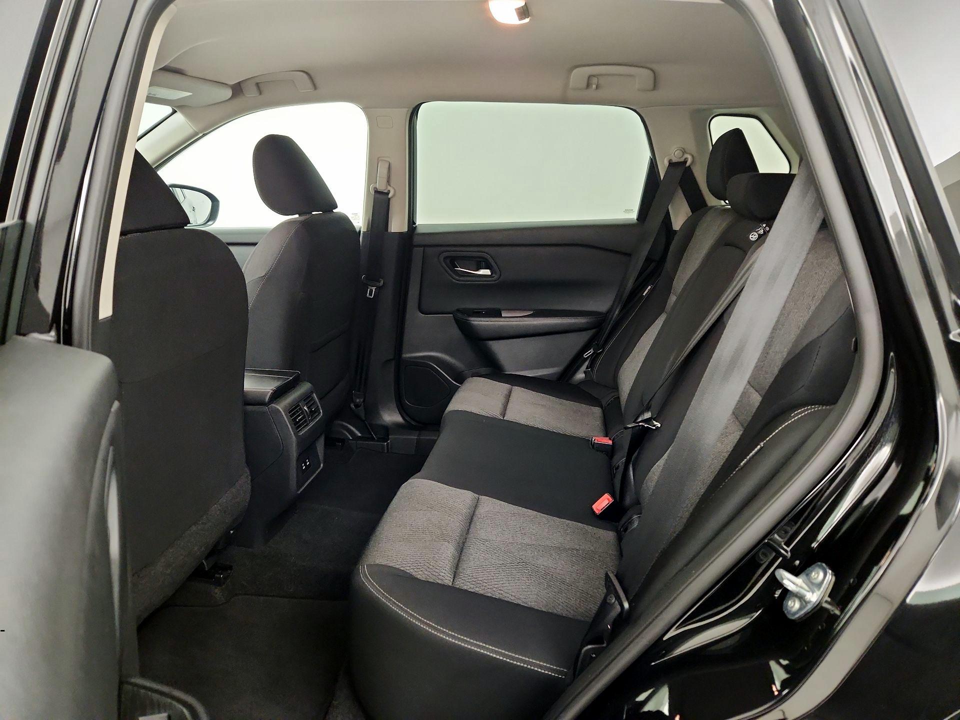 Thumbnail: 2025 Nissan Rogue - 19