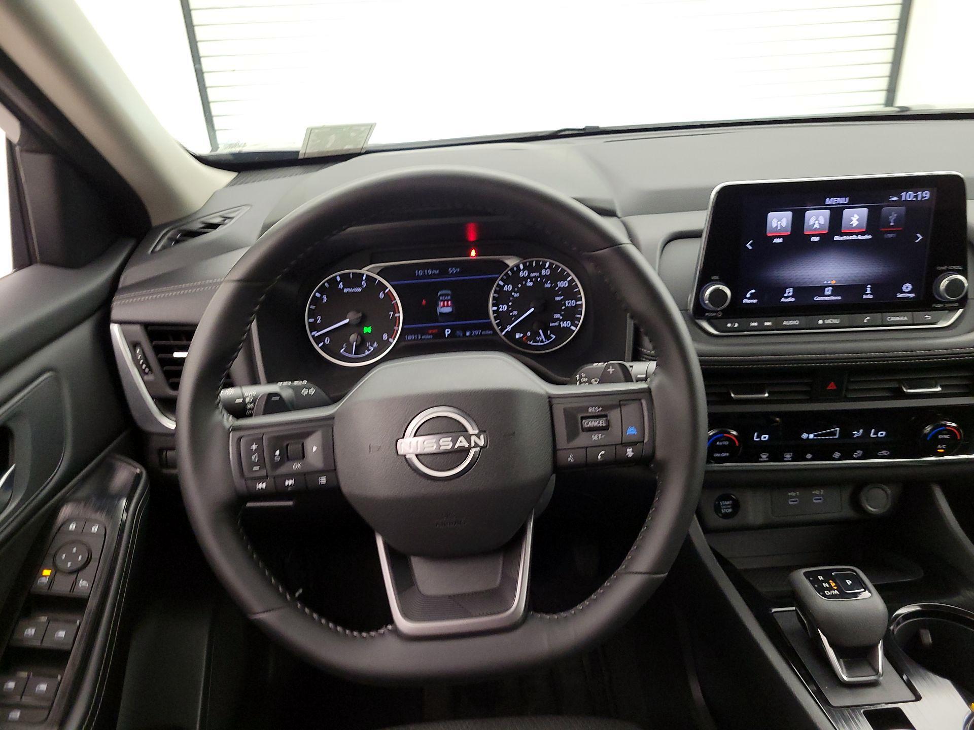 Thumbnail: 2025 Nissan Rogue - 10