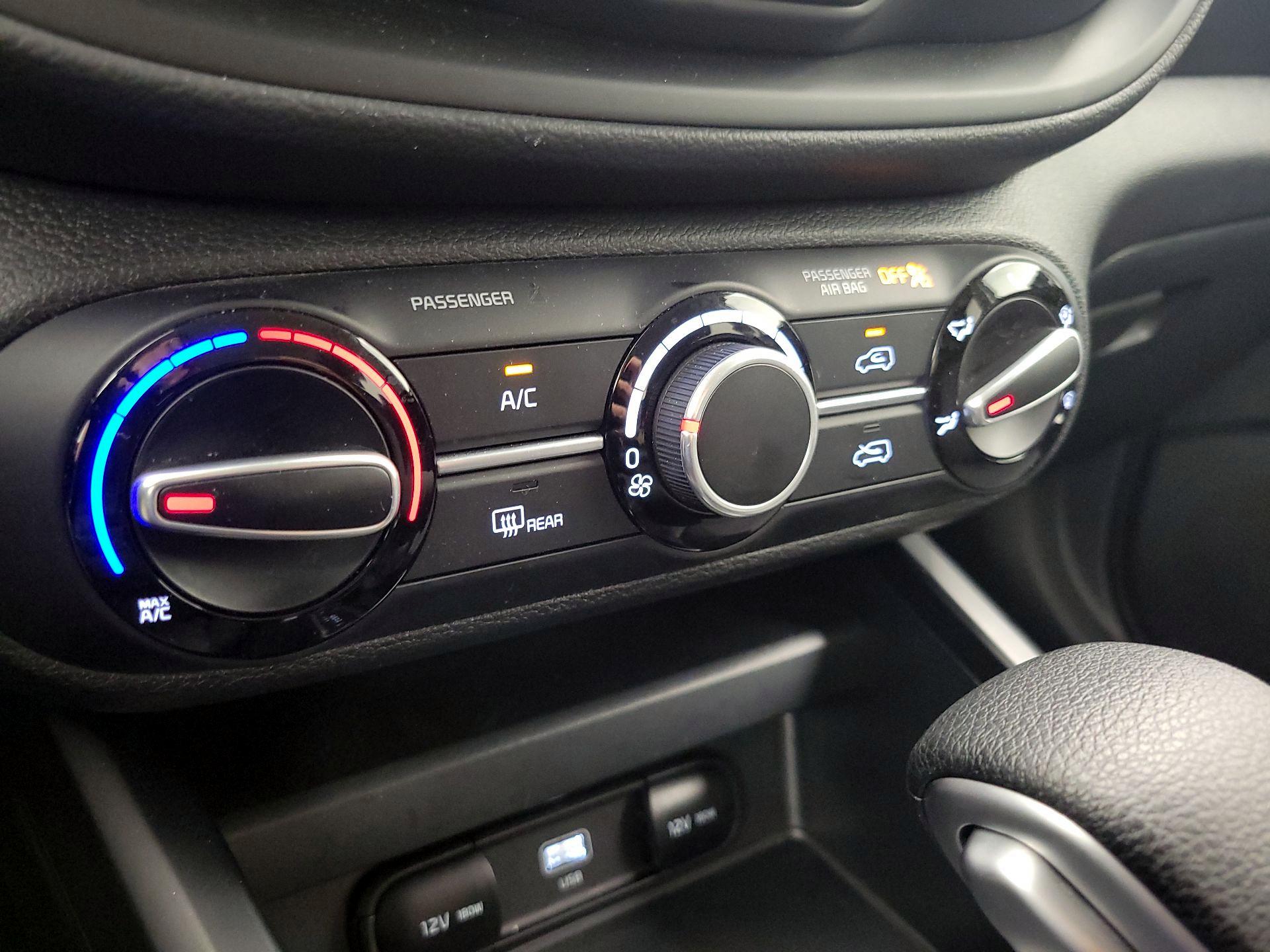 Thumbnail: 2025 Kia Soul - 16