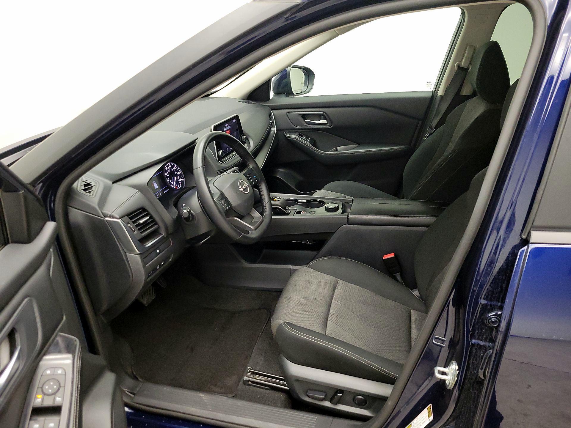 Thumbnail: 2025 Nissan Rogue - 11