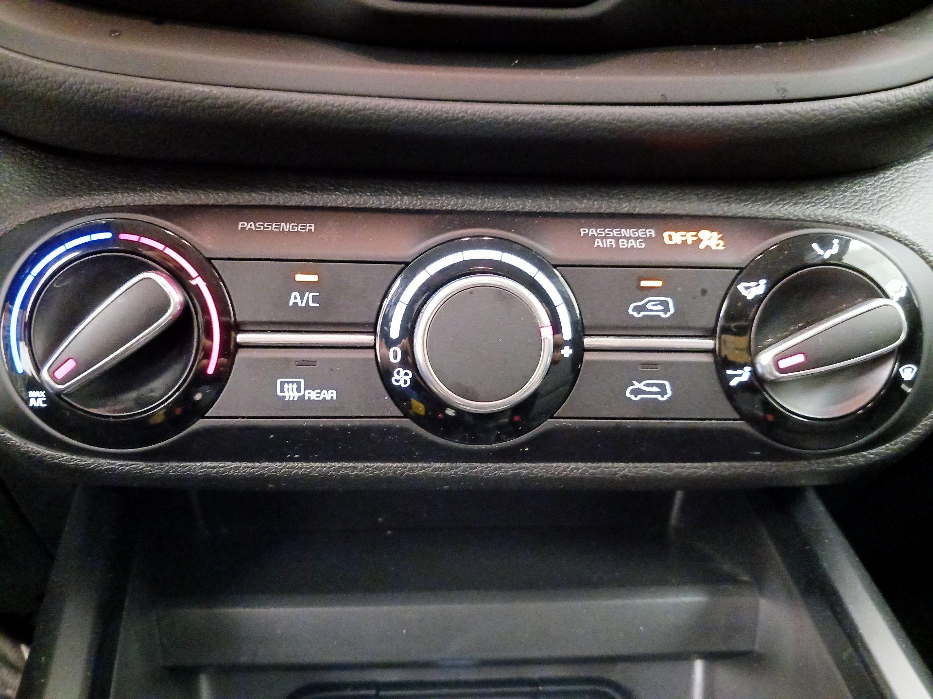 Thumbnail: 2025 Kia Soul - 16