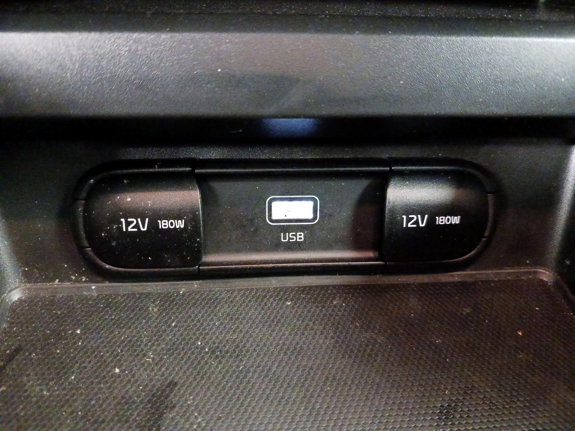 Thumbnail: 2025 Kia Soul - 18