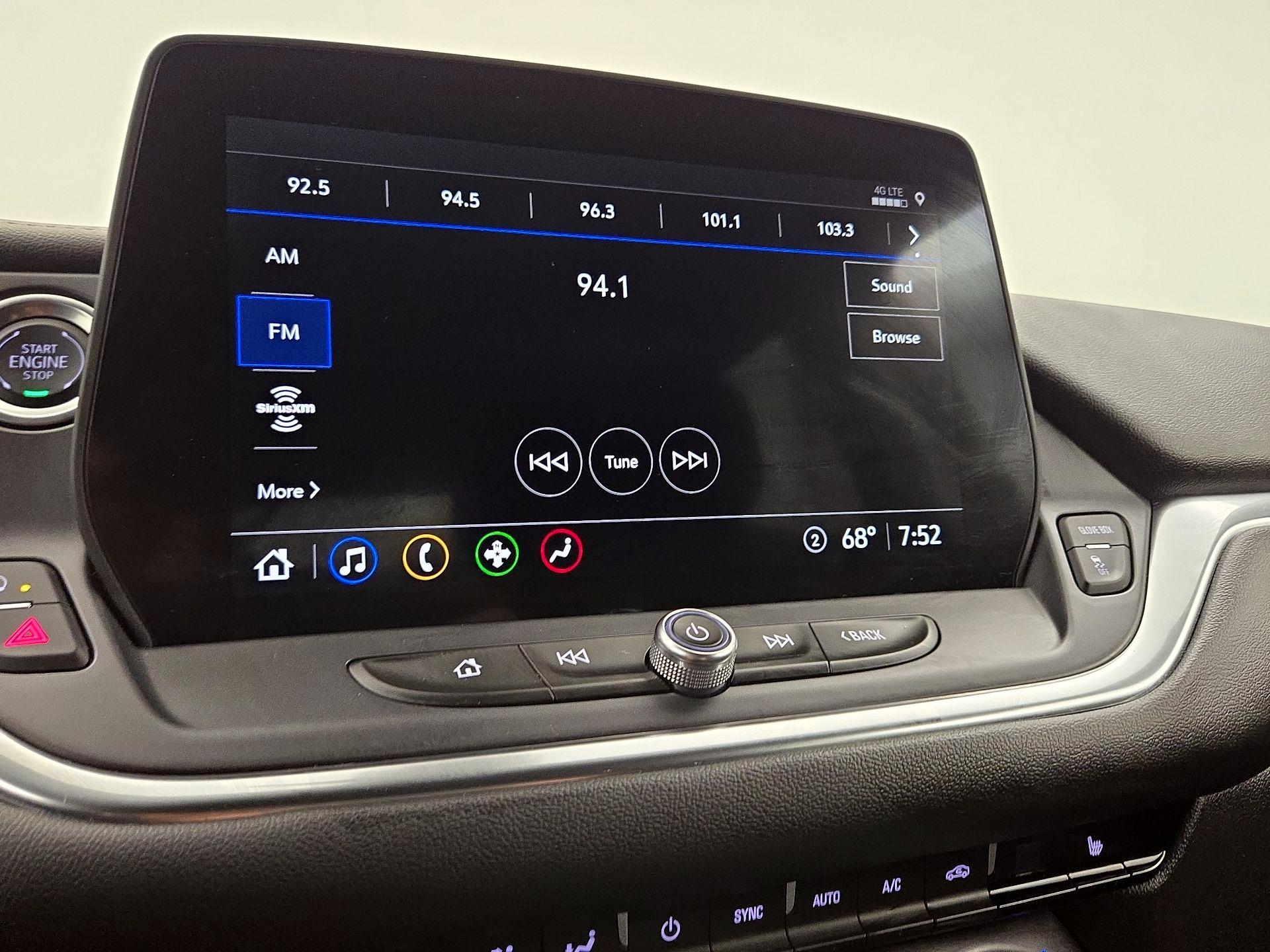 Thumbnail: 2025 Chevrolet Blazer - 16