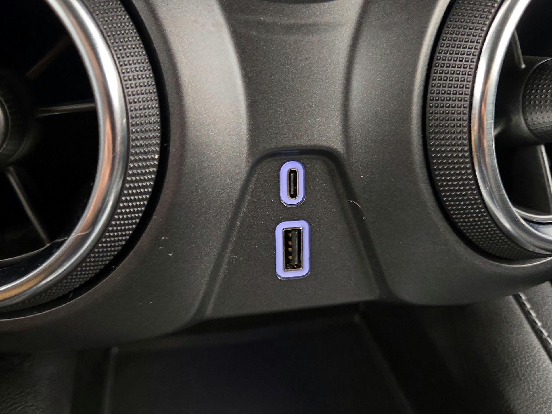 Thumbnail: 2025 Chevrolet Blazer - 19