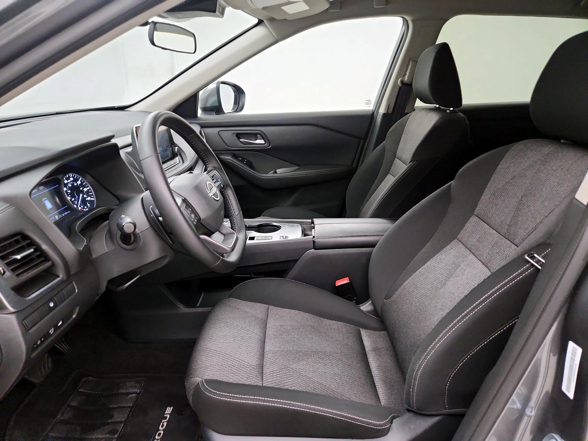 Thumbnail: 2025 Nissan Rogue - 11