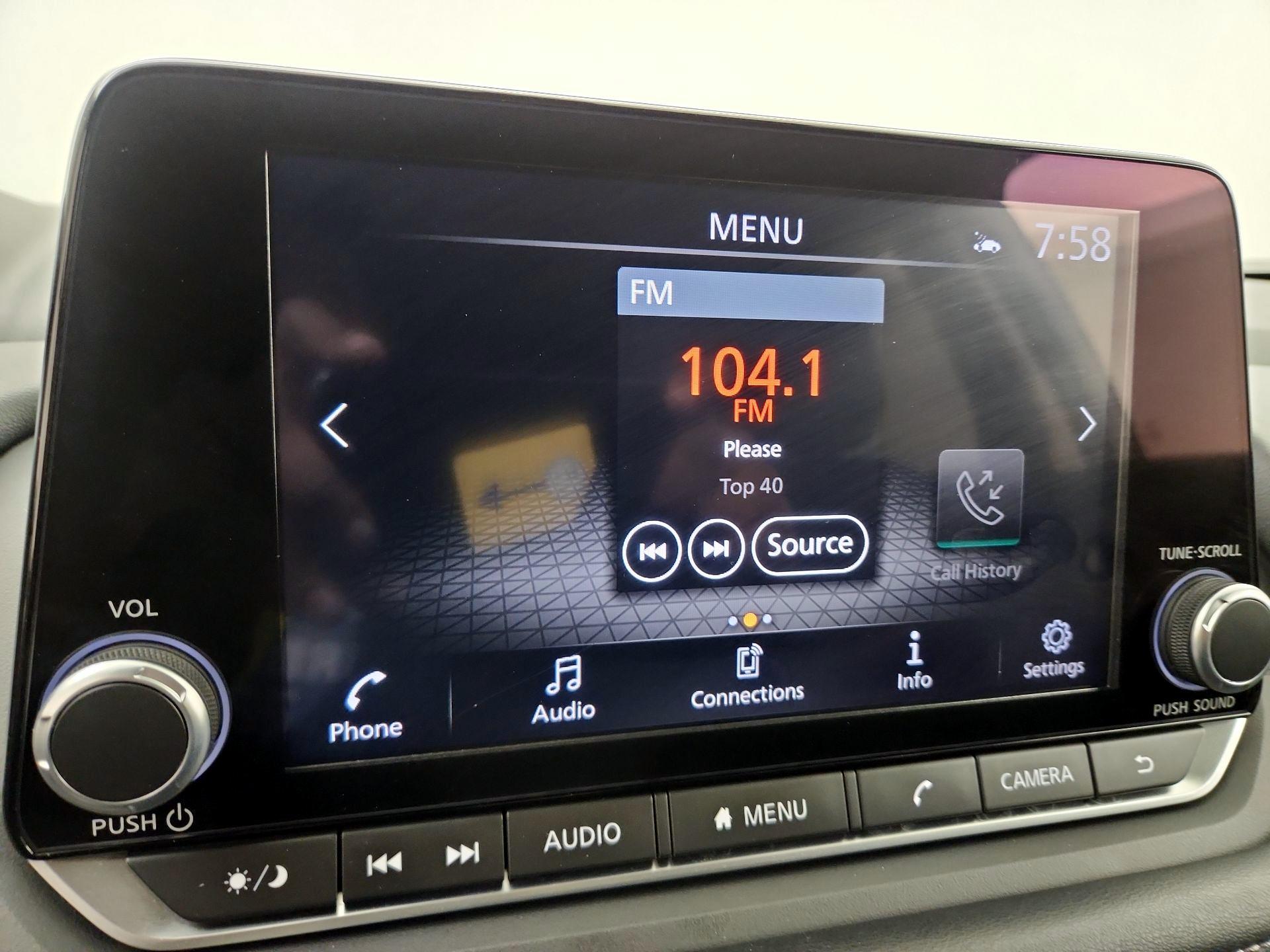 Thumbnail: 2025 Nissan Rogue - 15