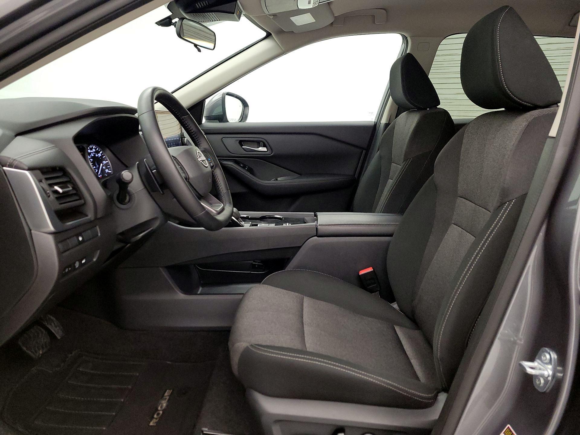 Thumbnail: 2025 Nissan Rogue - 11