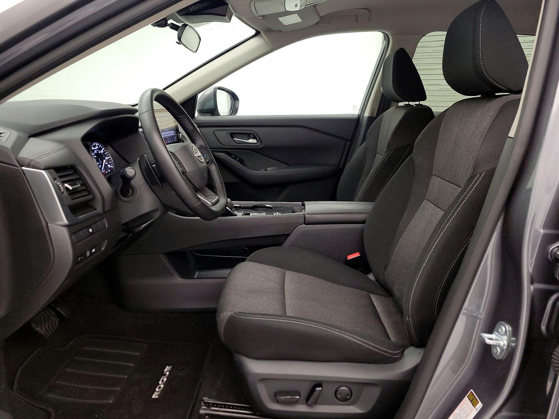 Thumbnail: 2025 Nissan Rogue - 11