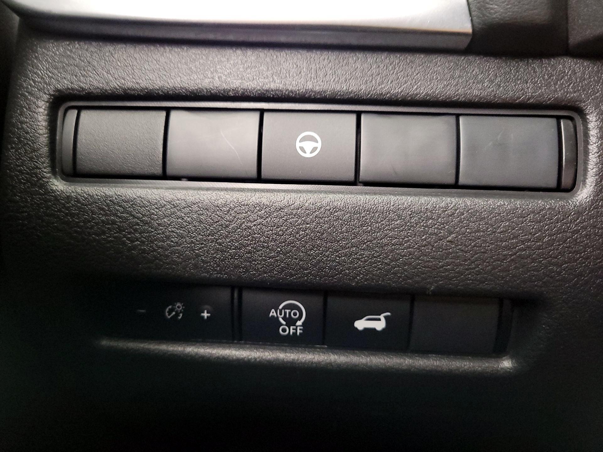 Thumbnail: 2025 Nissan Rogue - 13