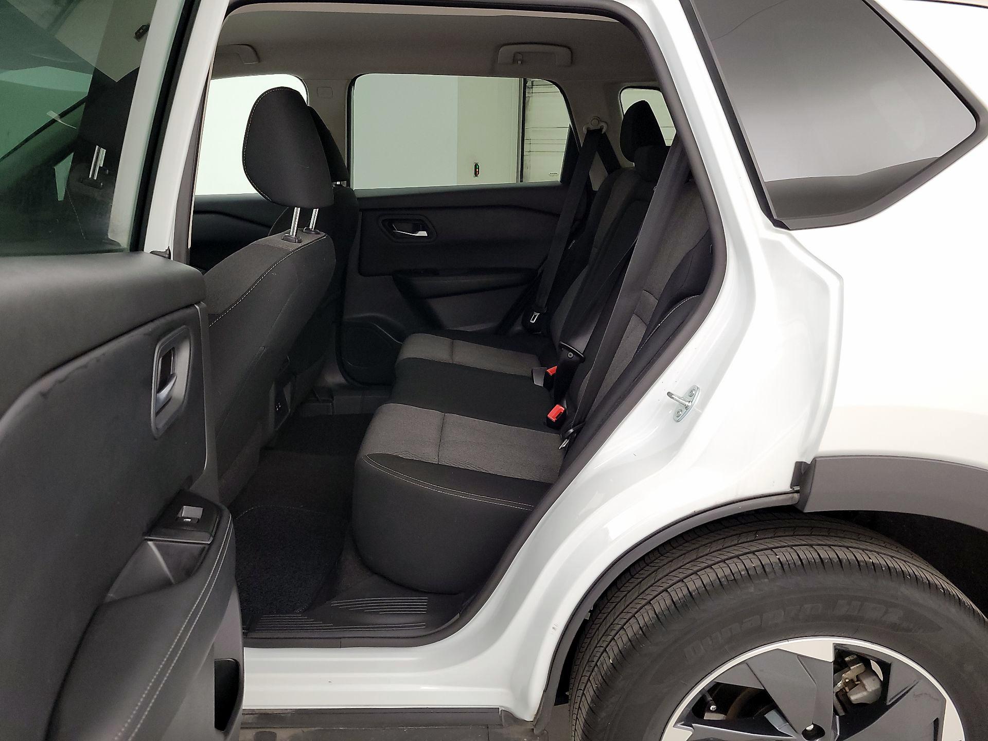 Thumbnail: 2025 Nissan Rogue - 19