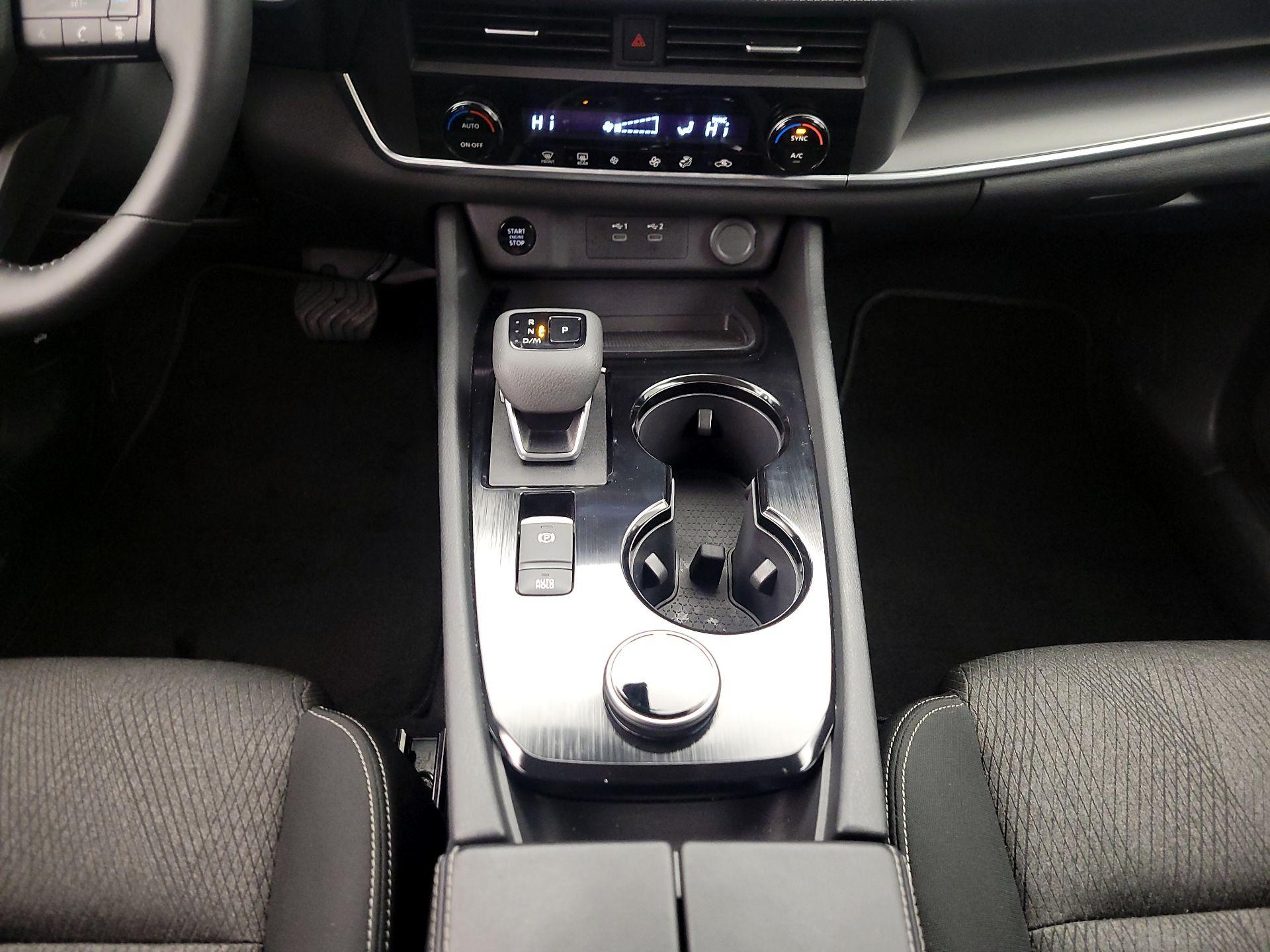 Thumbnail: 2025 Nissan Rogue - 17