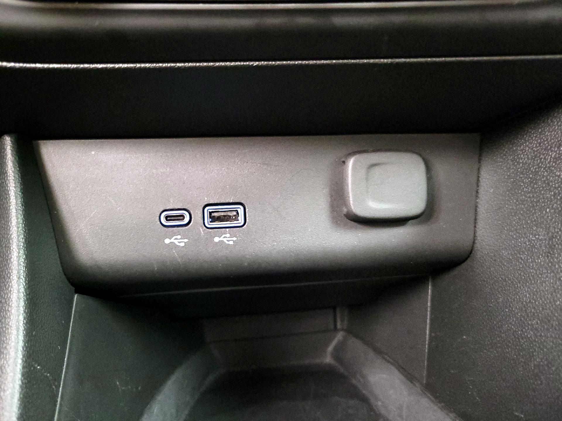 Thumbnail: 2025 Buick Encore GX - 18