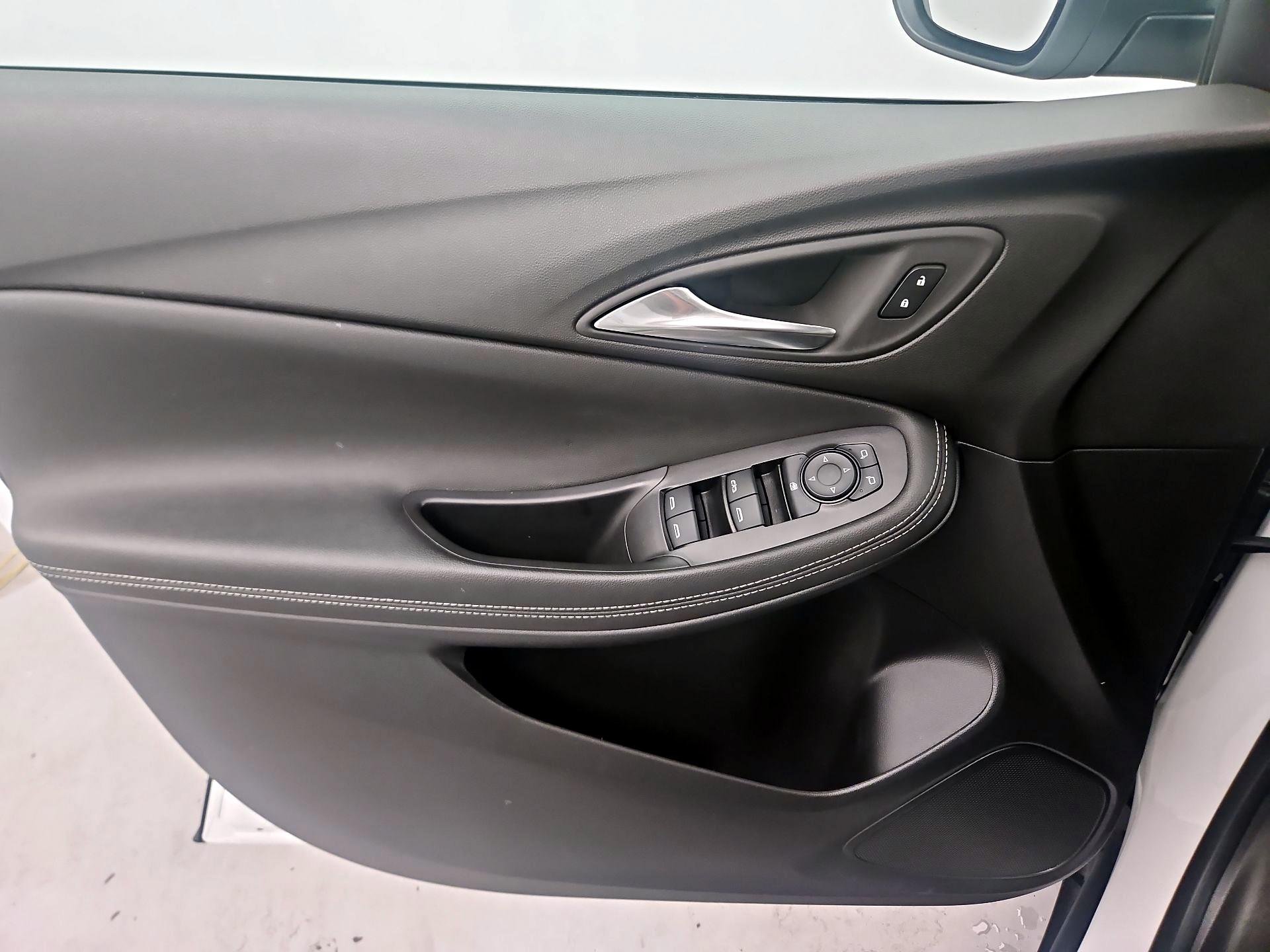 Thumbnail: 2025 Buick Encore GX - 12