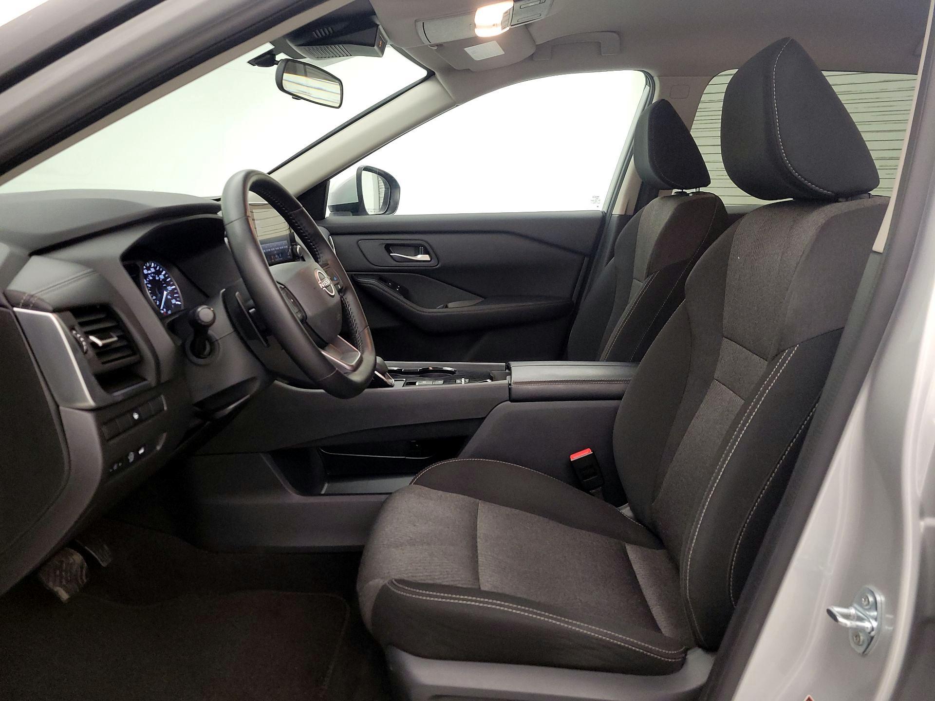 Thumbnail: 2025 Nissan Rogue - 11