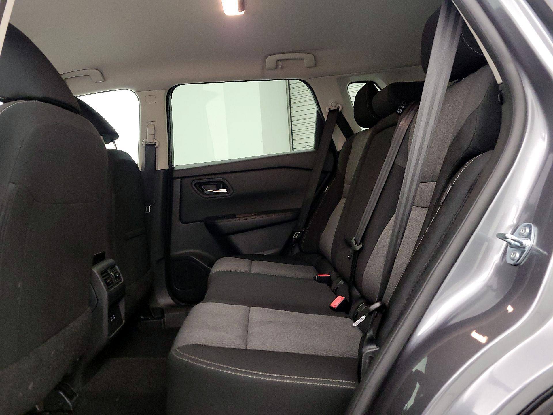 Thumbnail: 2025 Nissan Rogue - 19