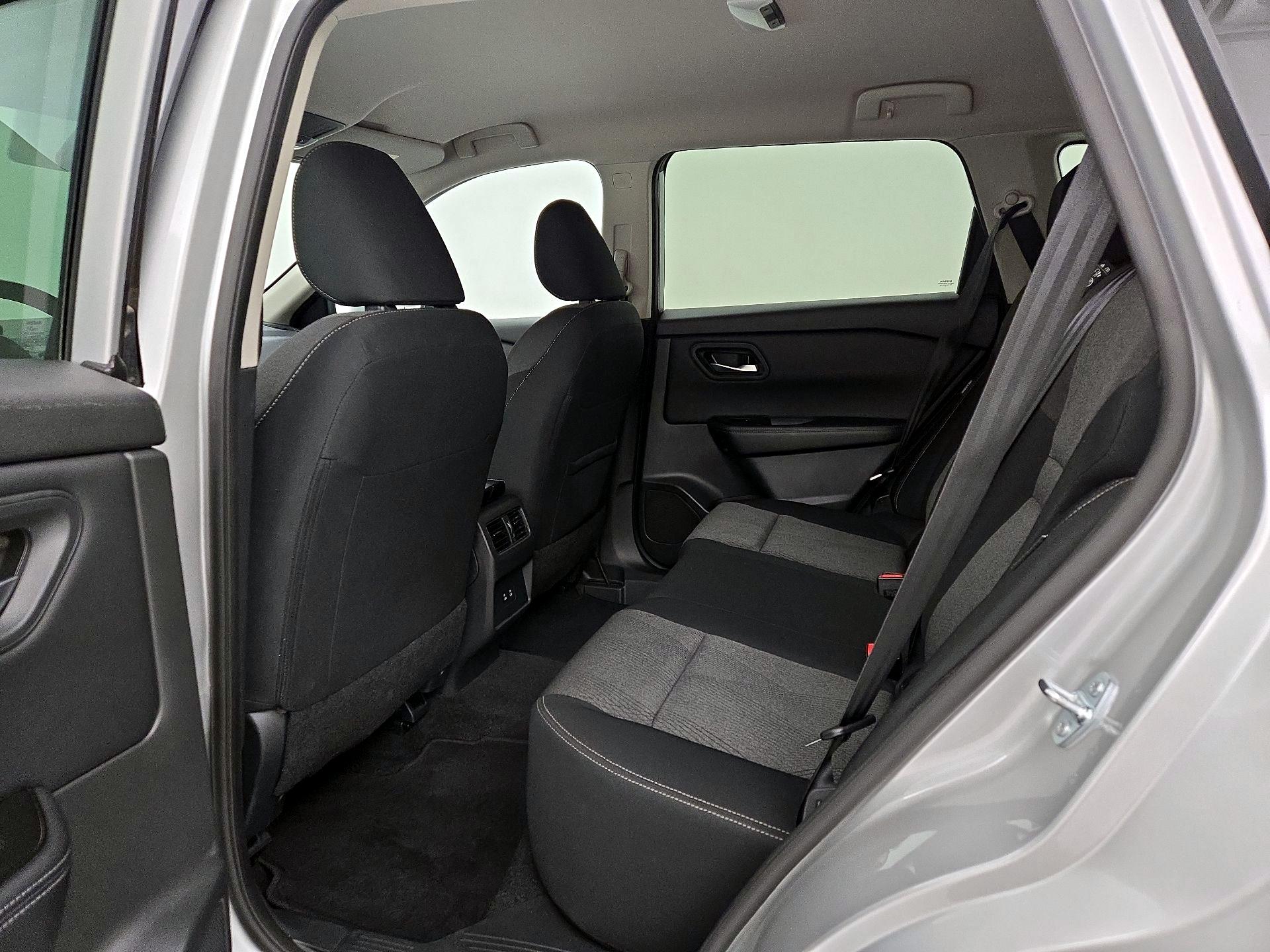 Thumbnail: 2025 Nissan Rogue - 19