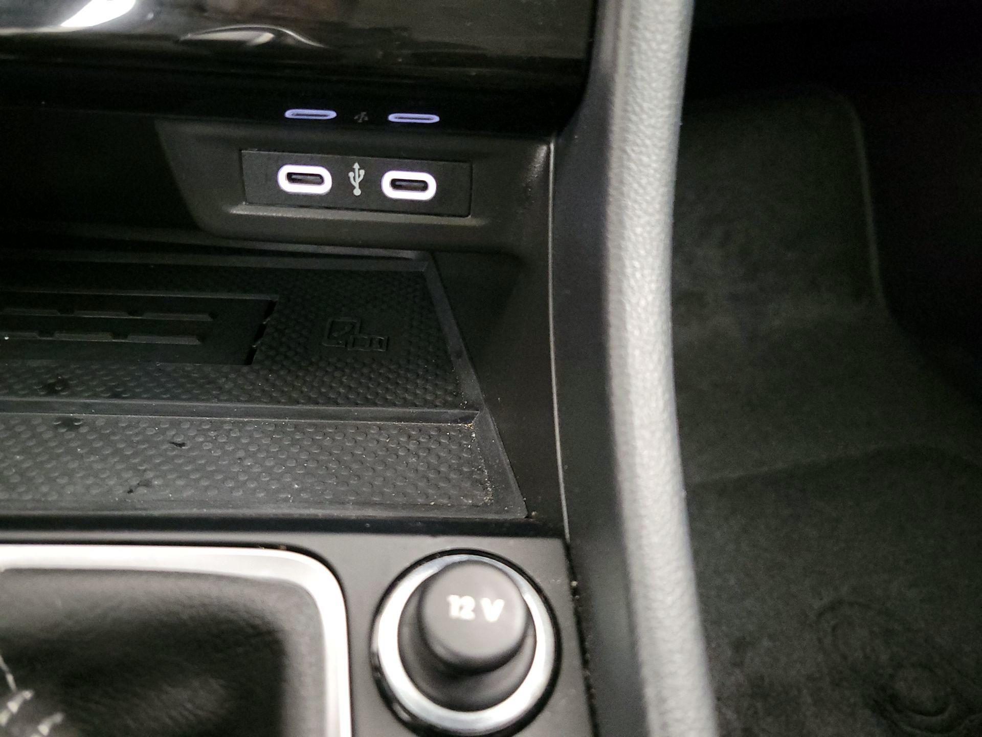 Thumbnail: 2025 Volkswagen Jetta - 17