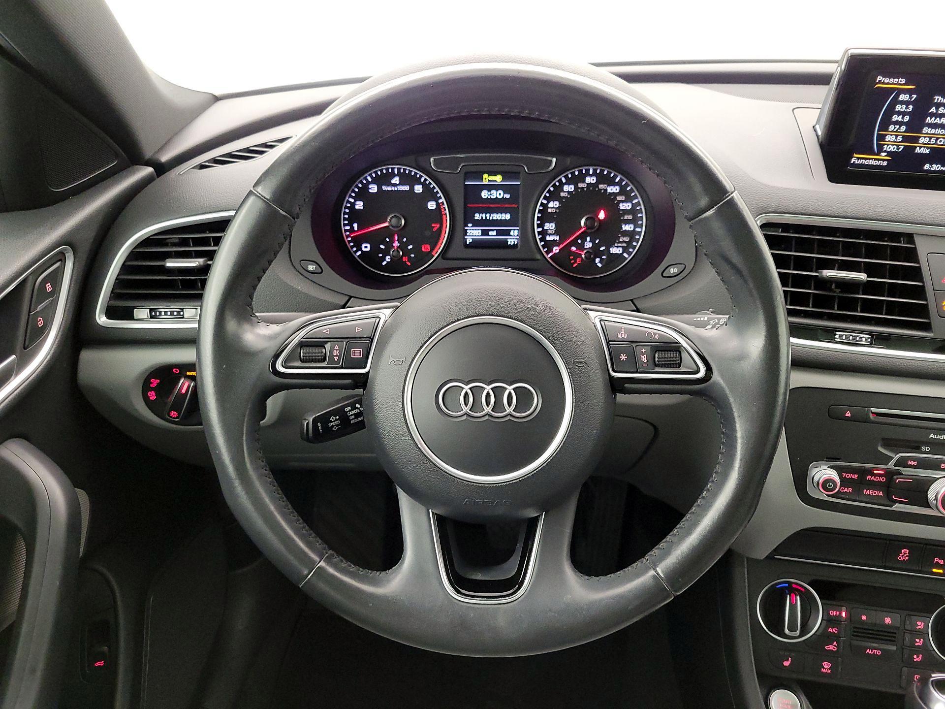 Thumbnail: 2018 Audi Q3 - 10