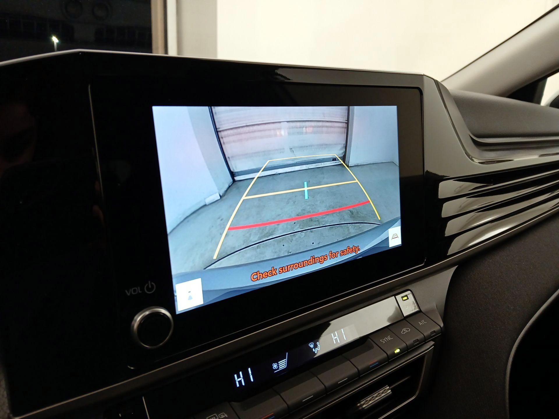 Thumbnail: 2025 Toyota Camry - 14