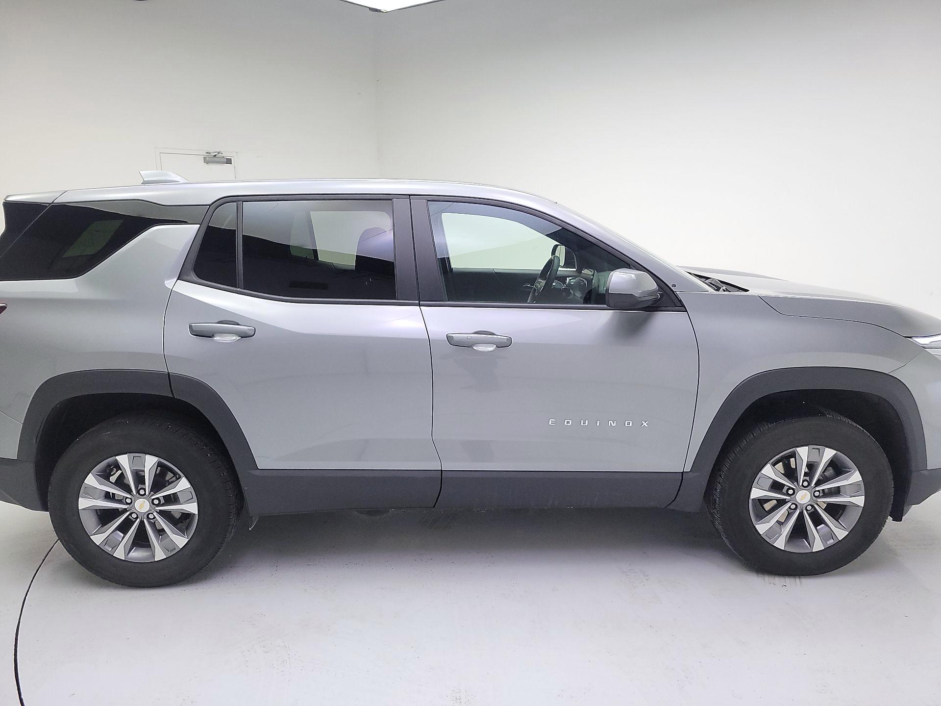 Thumbnail: 2025 Chevrolet Equinox - 4