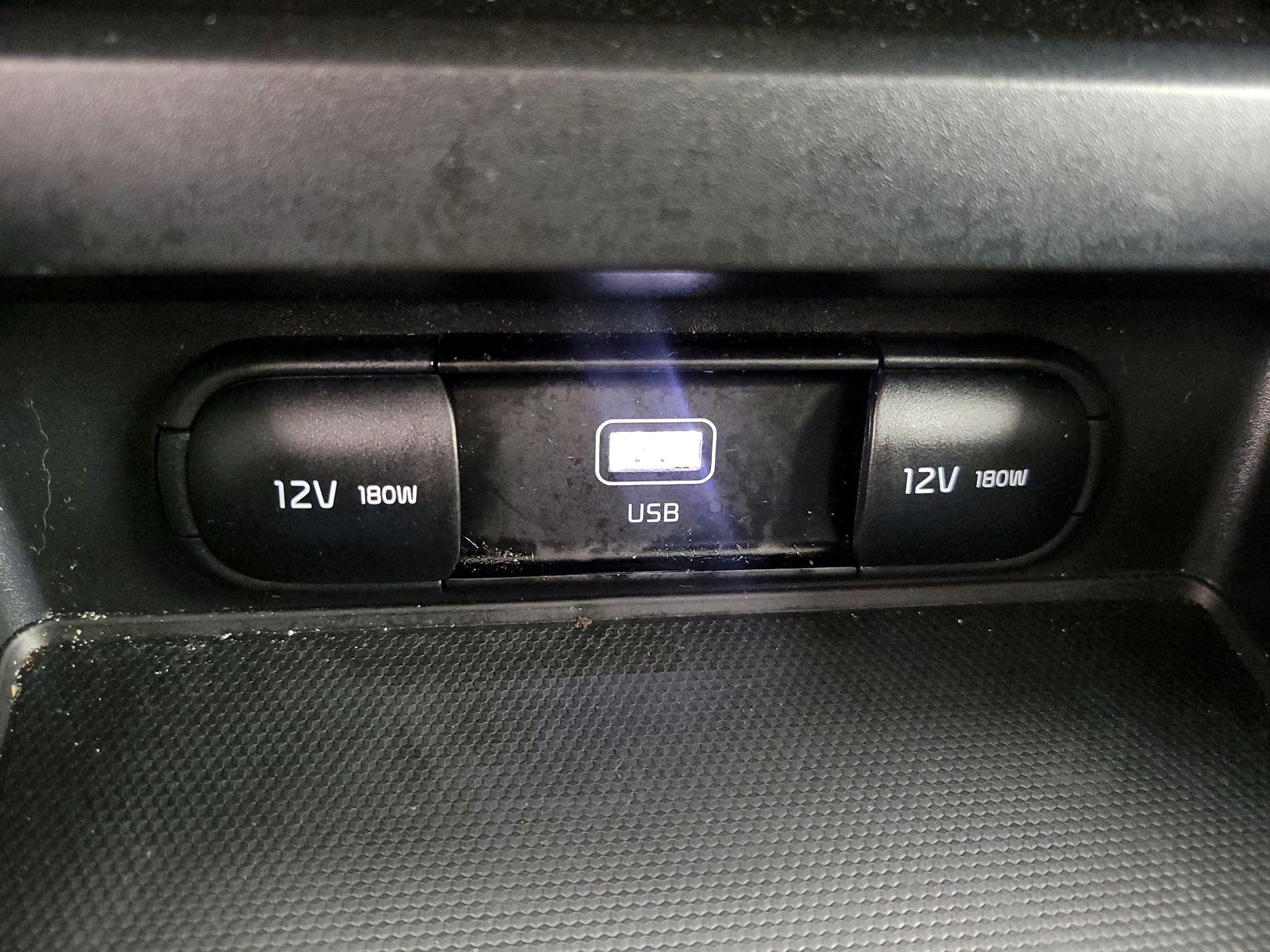 Thumbnail: 2025 Kia Soul - 18