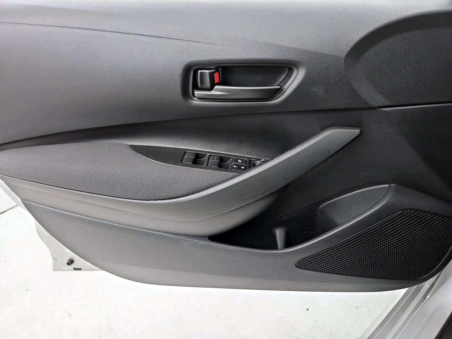 Thumbnail: 2025 Toyota Corolla - 12