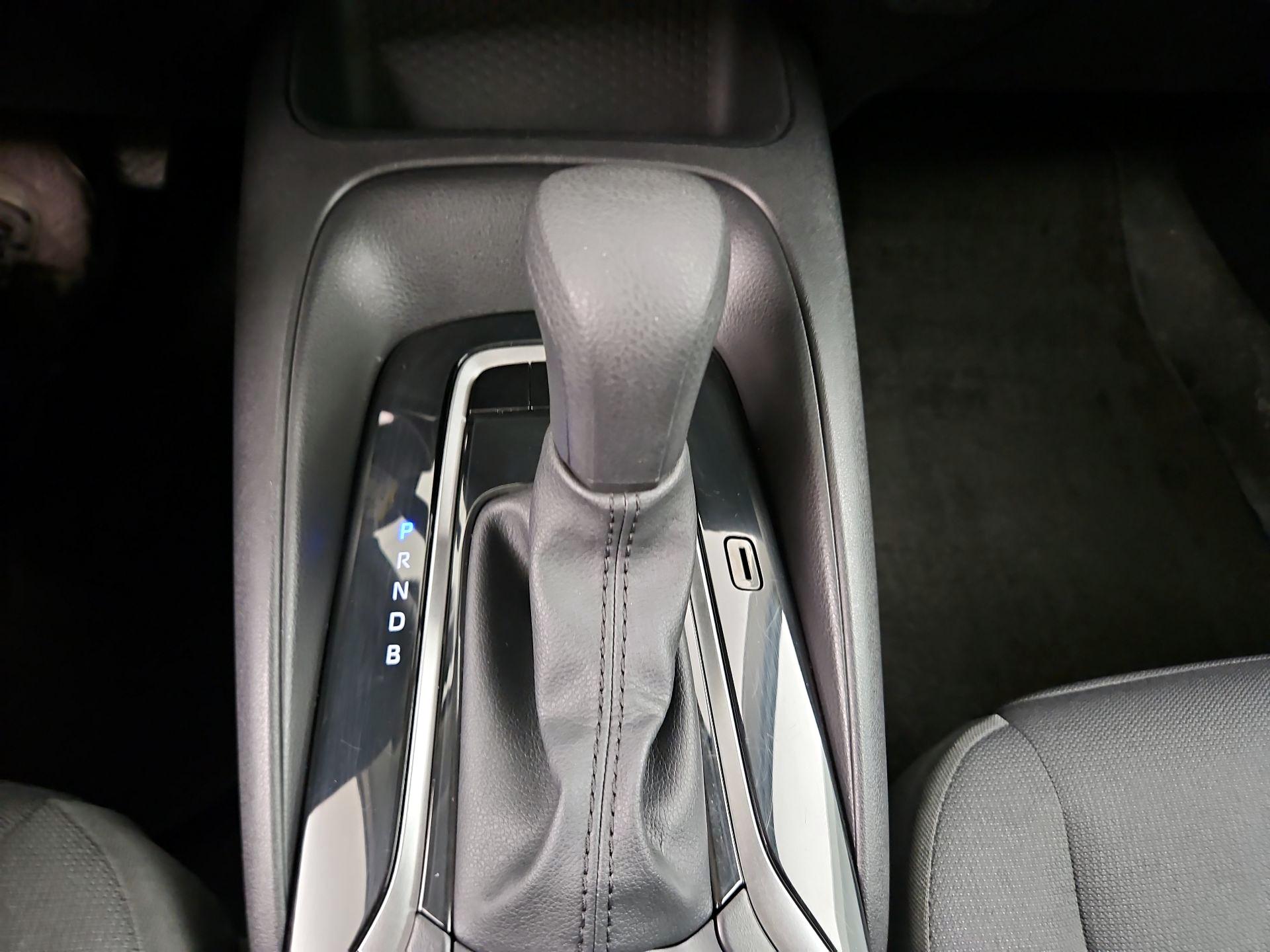 Thumbnail: 2025 Toyota Corolla - 17