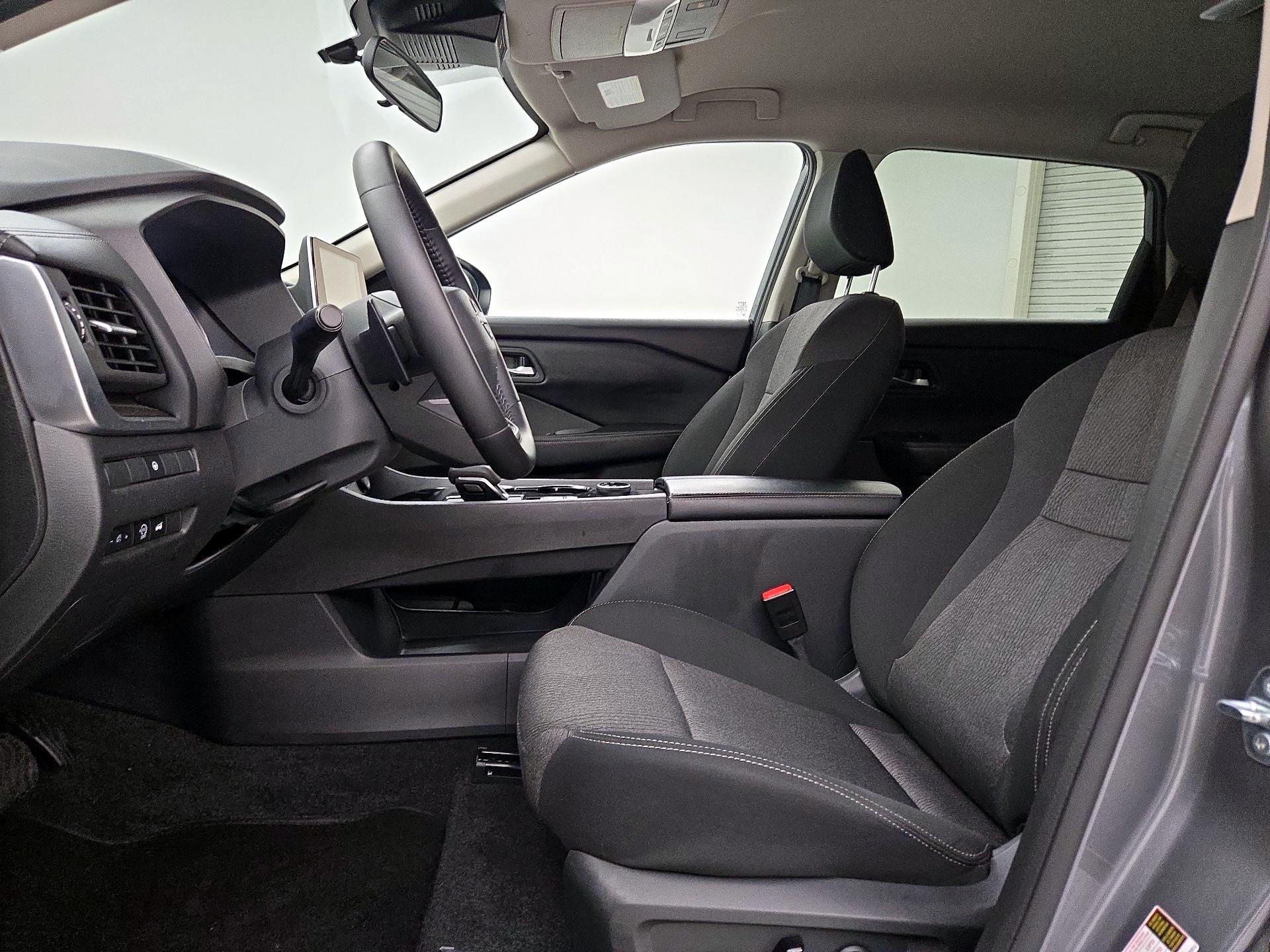 Thumbnail: 2025 Nissan Rogue - 11