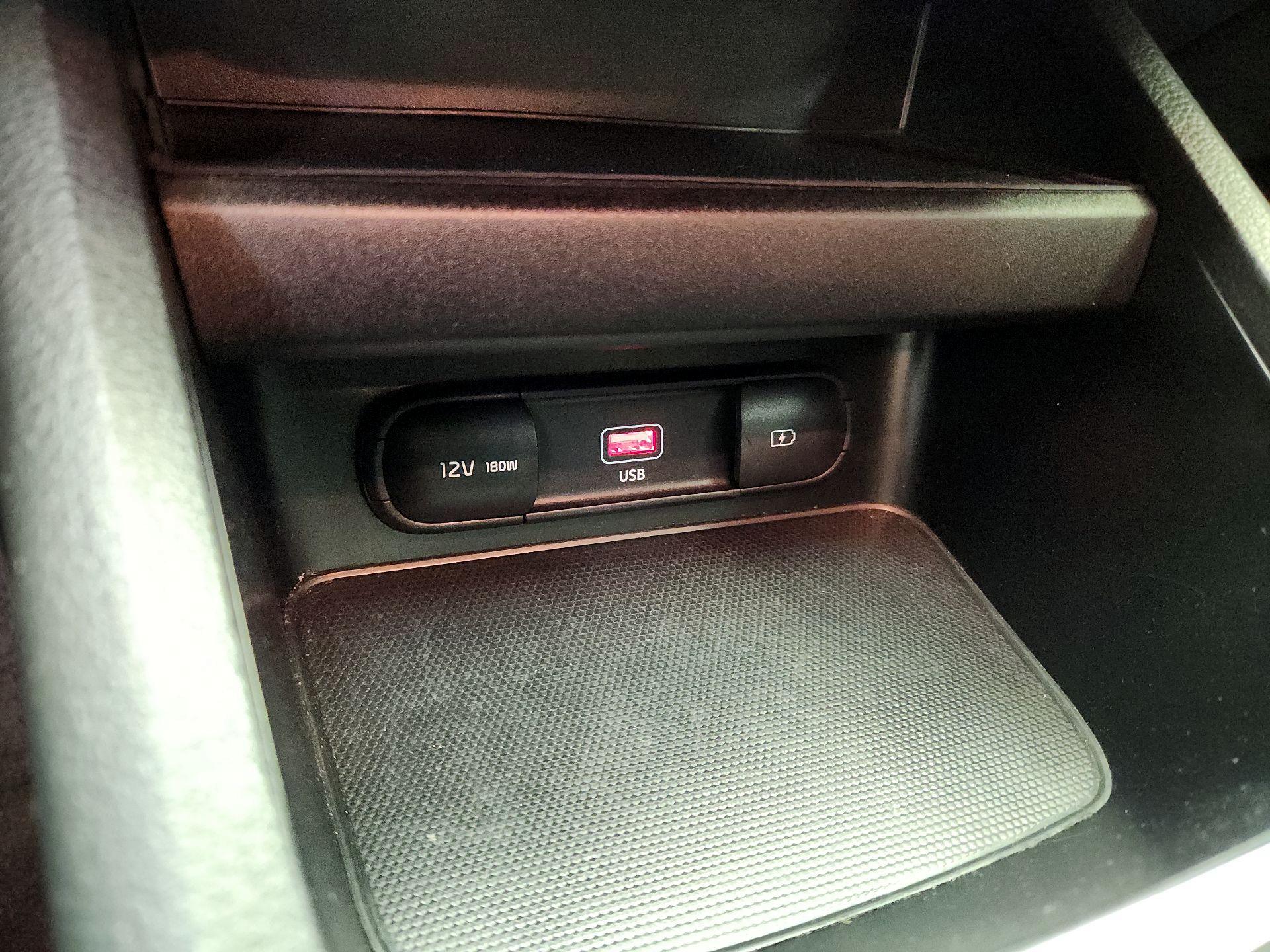 Thumbnail: 2024 Kia Forte - 18