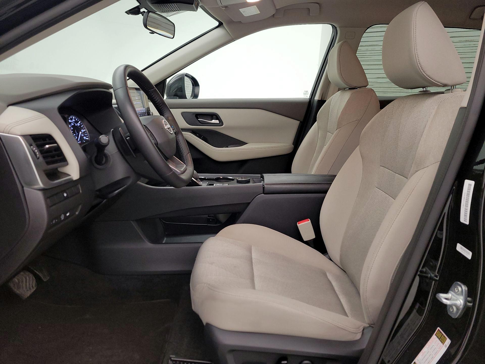 Thumbnail: 2025 Nissan Rogue - 11