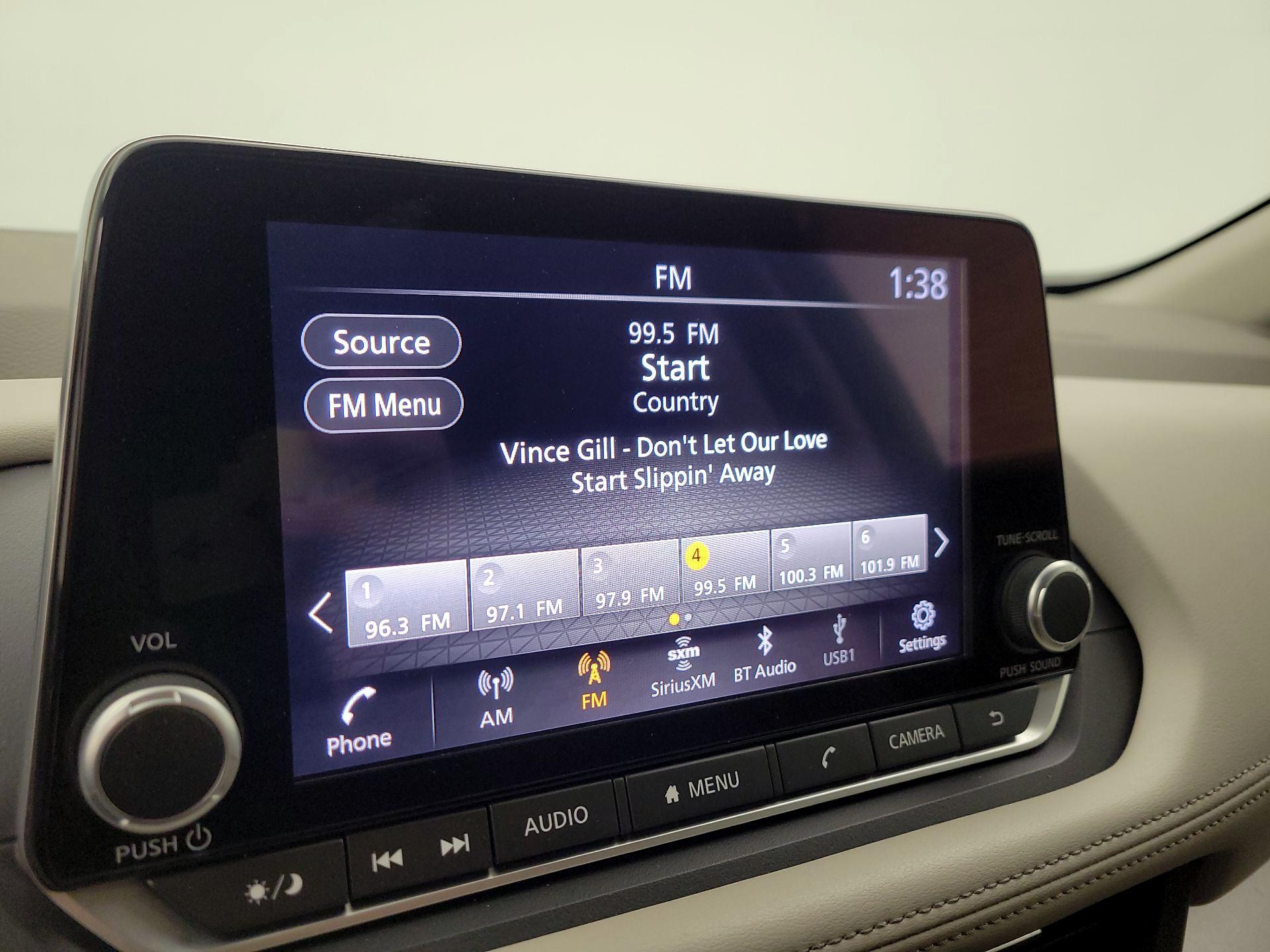 Thumbnail: 2025 Nissan Rogue - 15